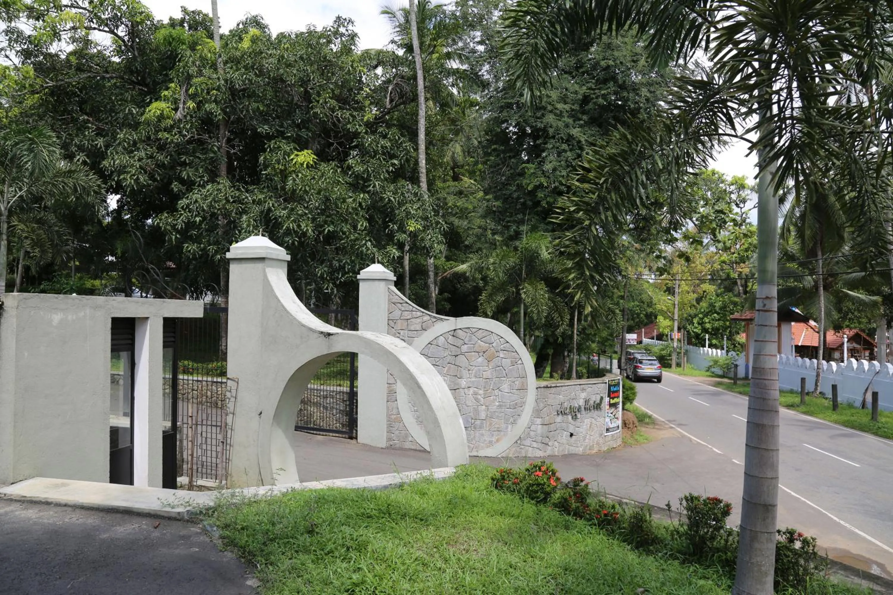 Aarya hotel