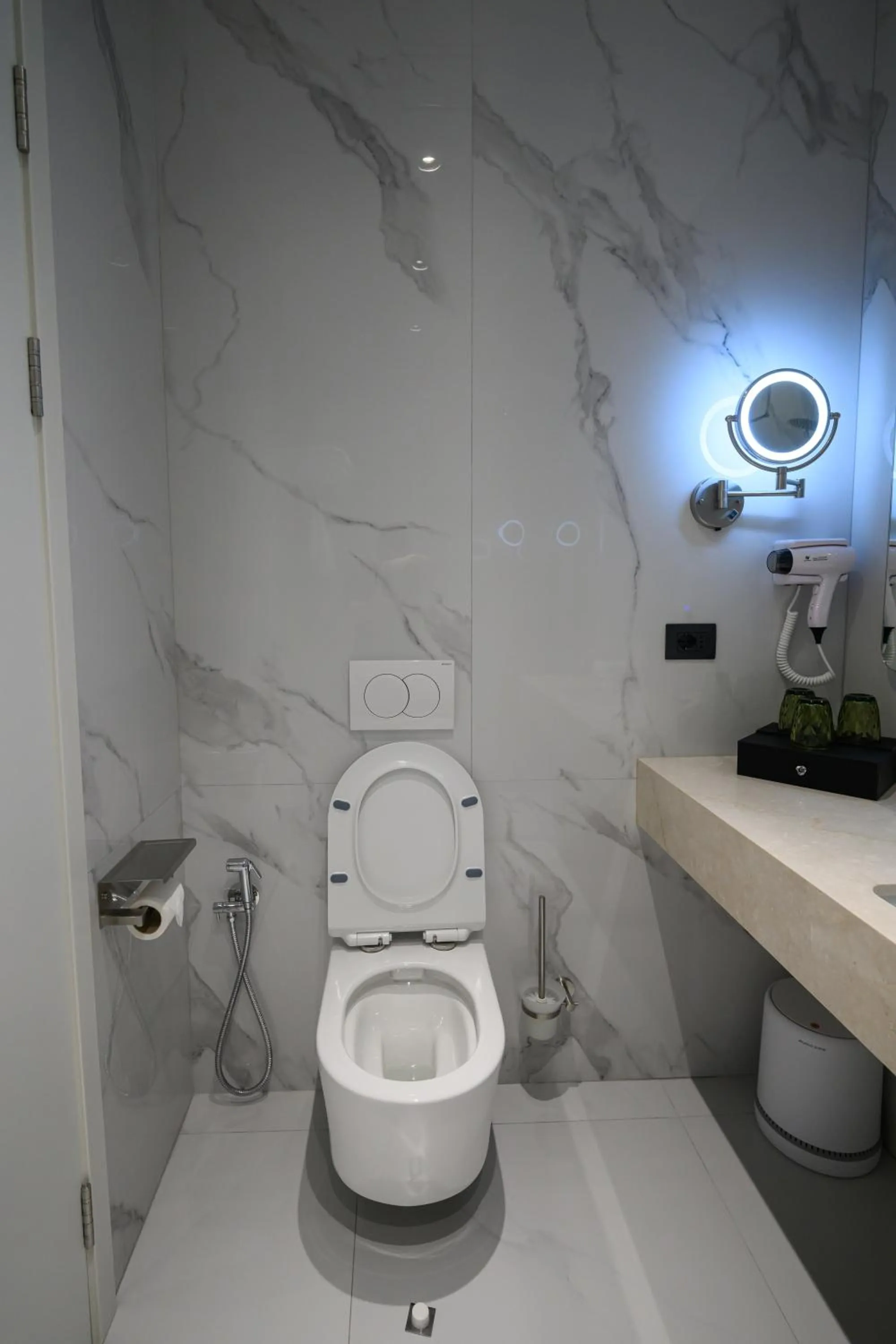 Toilet in Holiday Hotel