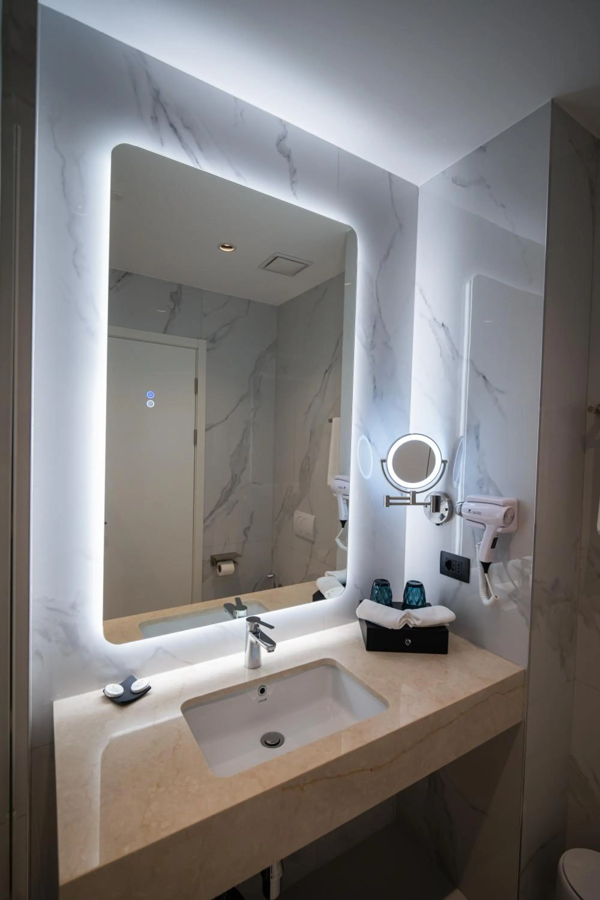 Shower in Holiday Hotel