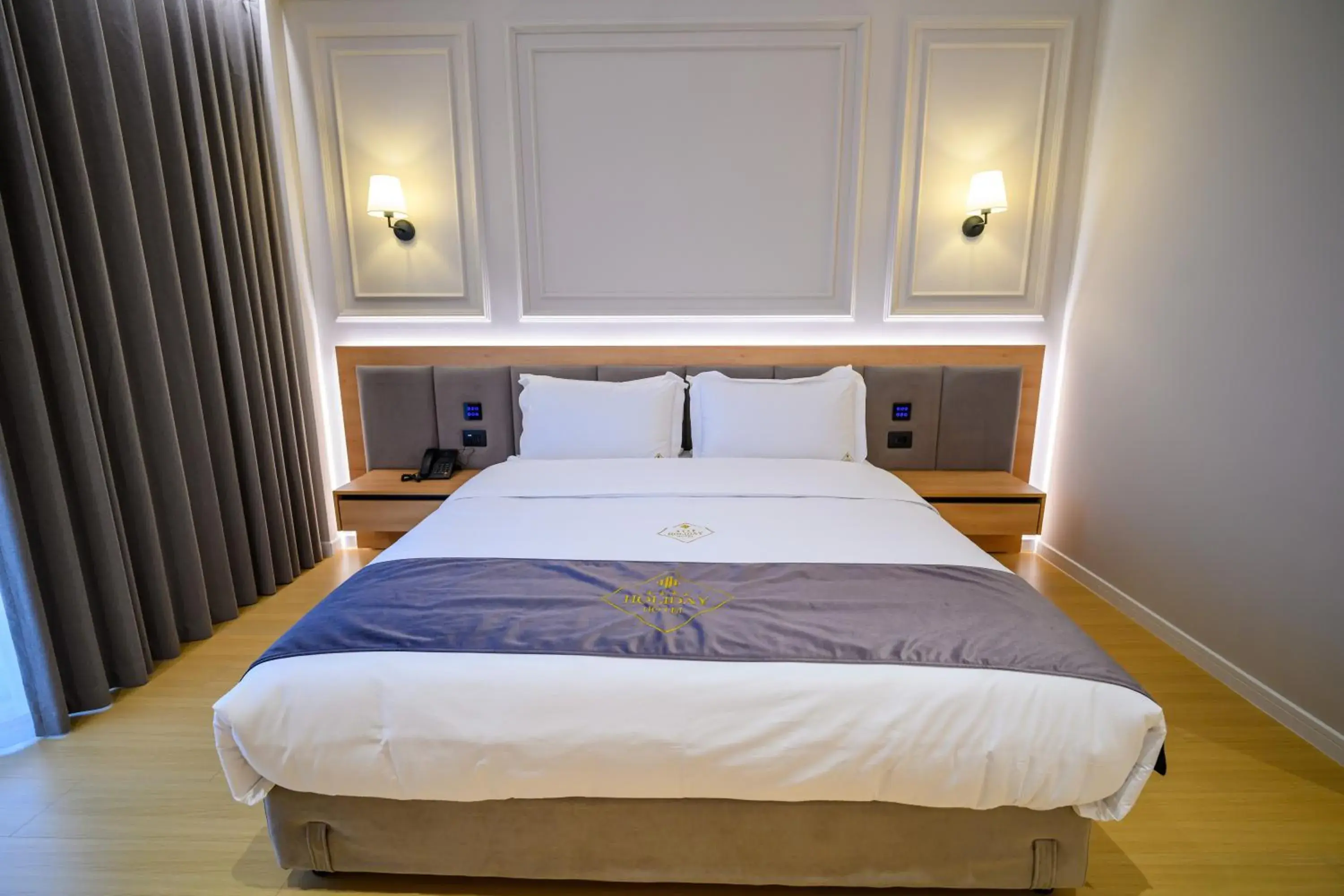 Bed in Holiday Hotel Bed in Holiday Hotel