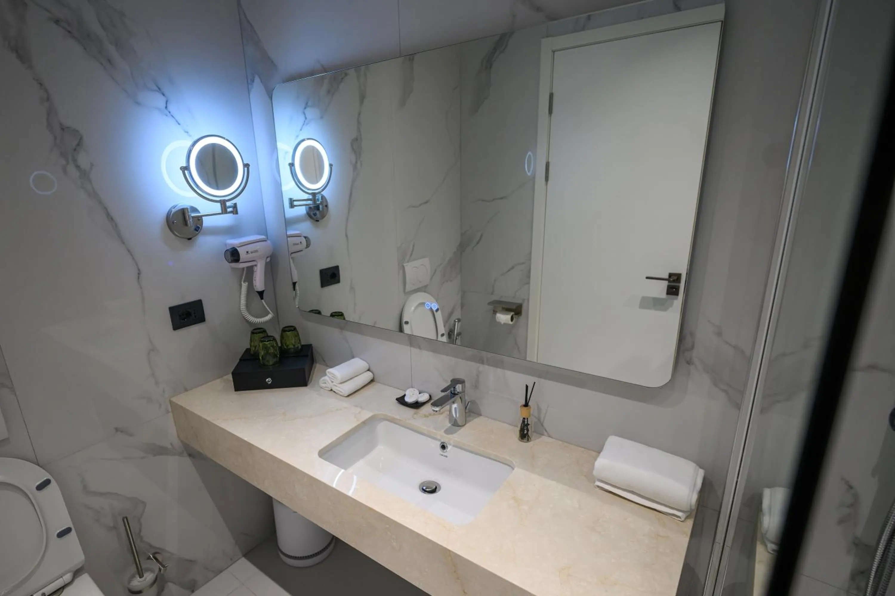 Toilet in Holiday Hotel