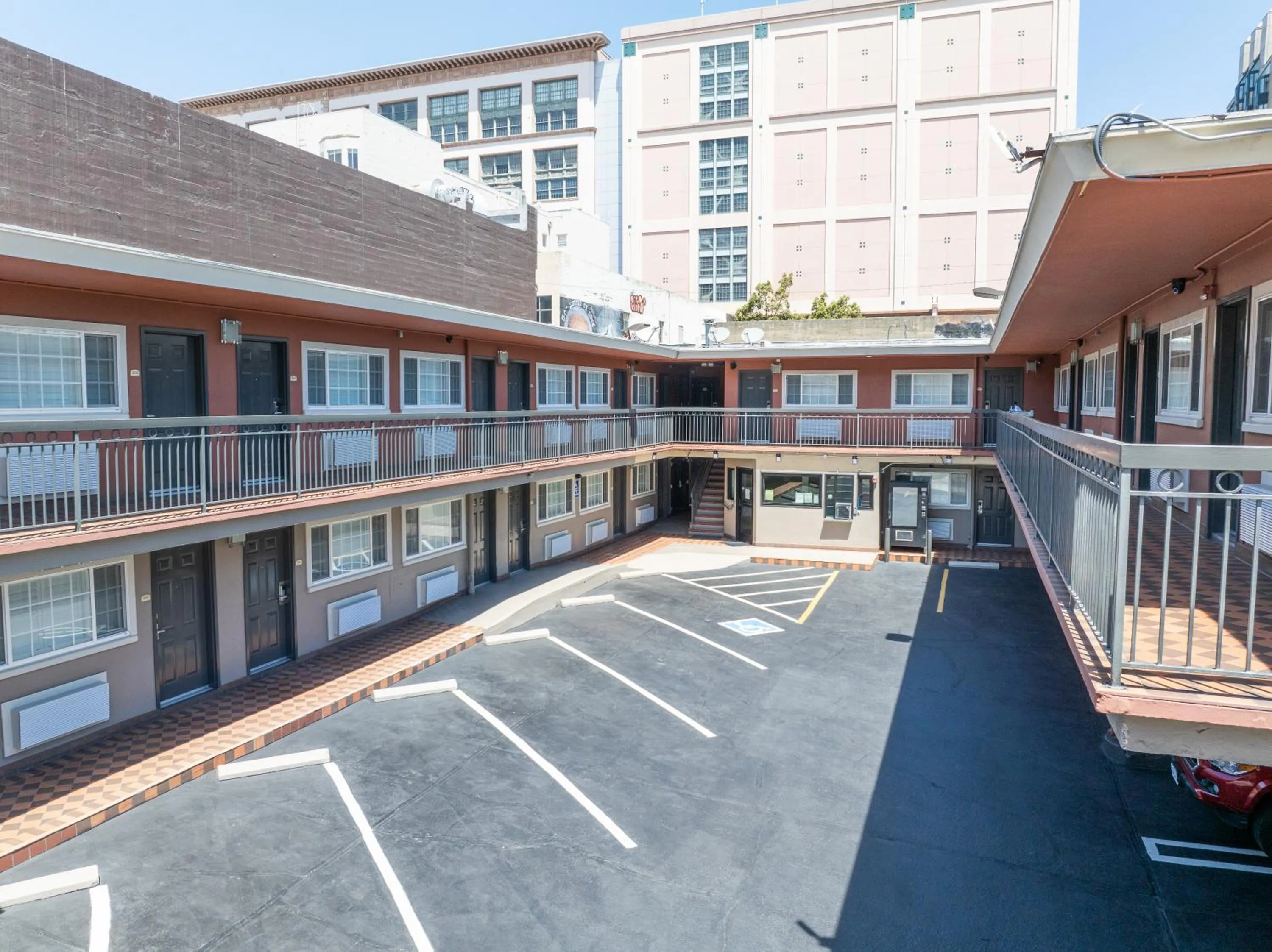 Alexis Park San Francisco