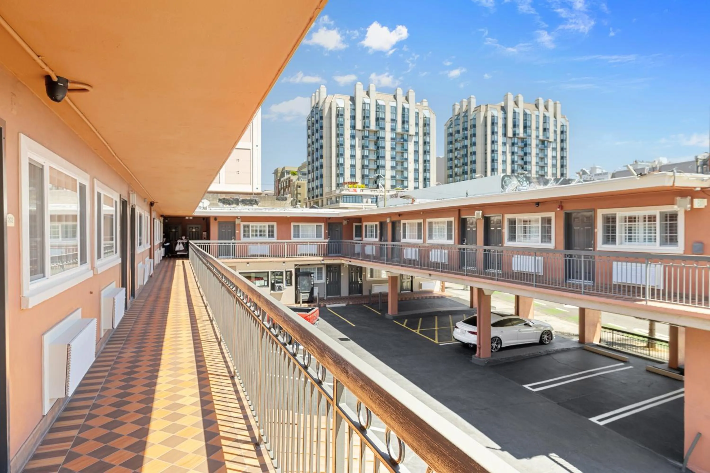 Alexis Park San Francisco