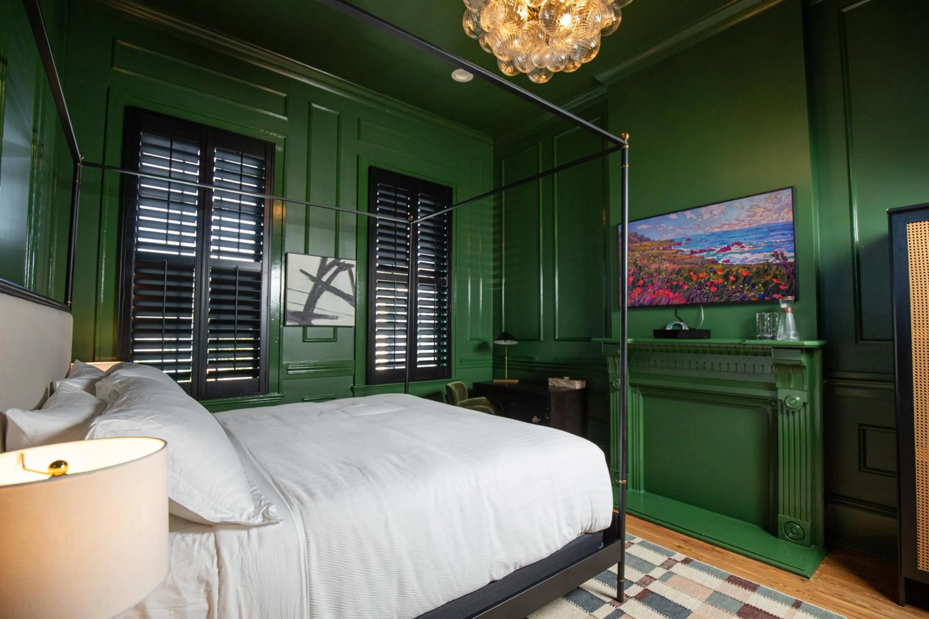 Bed in Blackbird Hotel