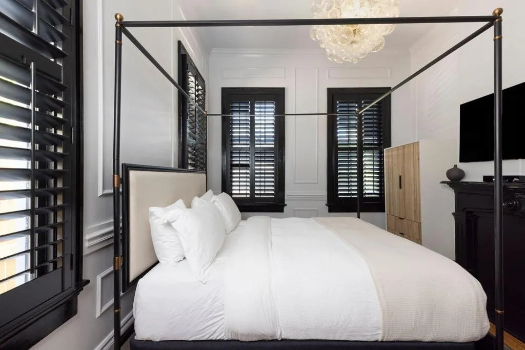 Bed in Blackbird Hotel