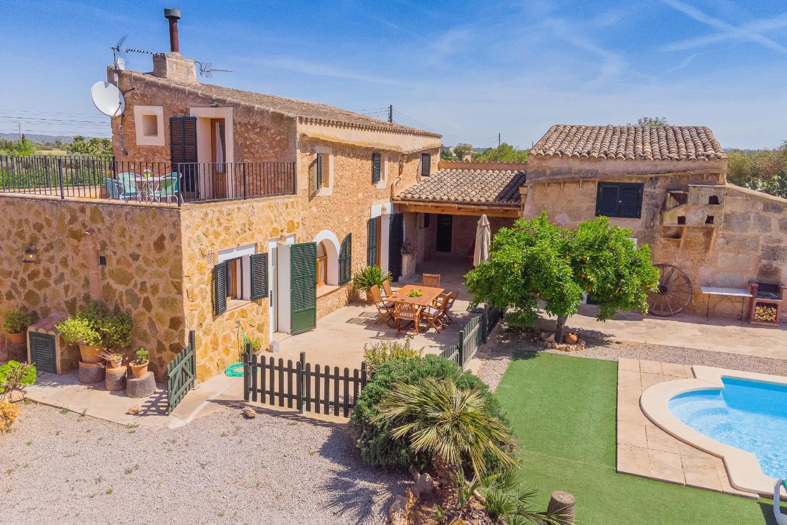 Property building in Finca Son Rengo