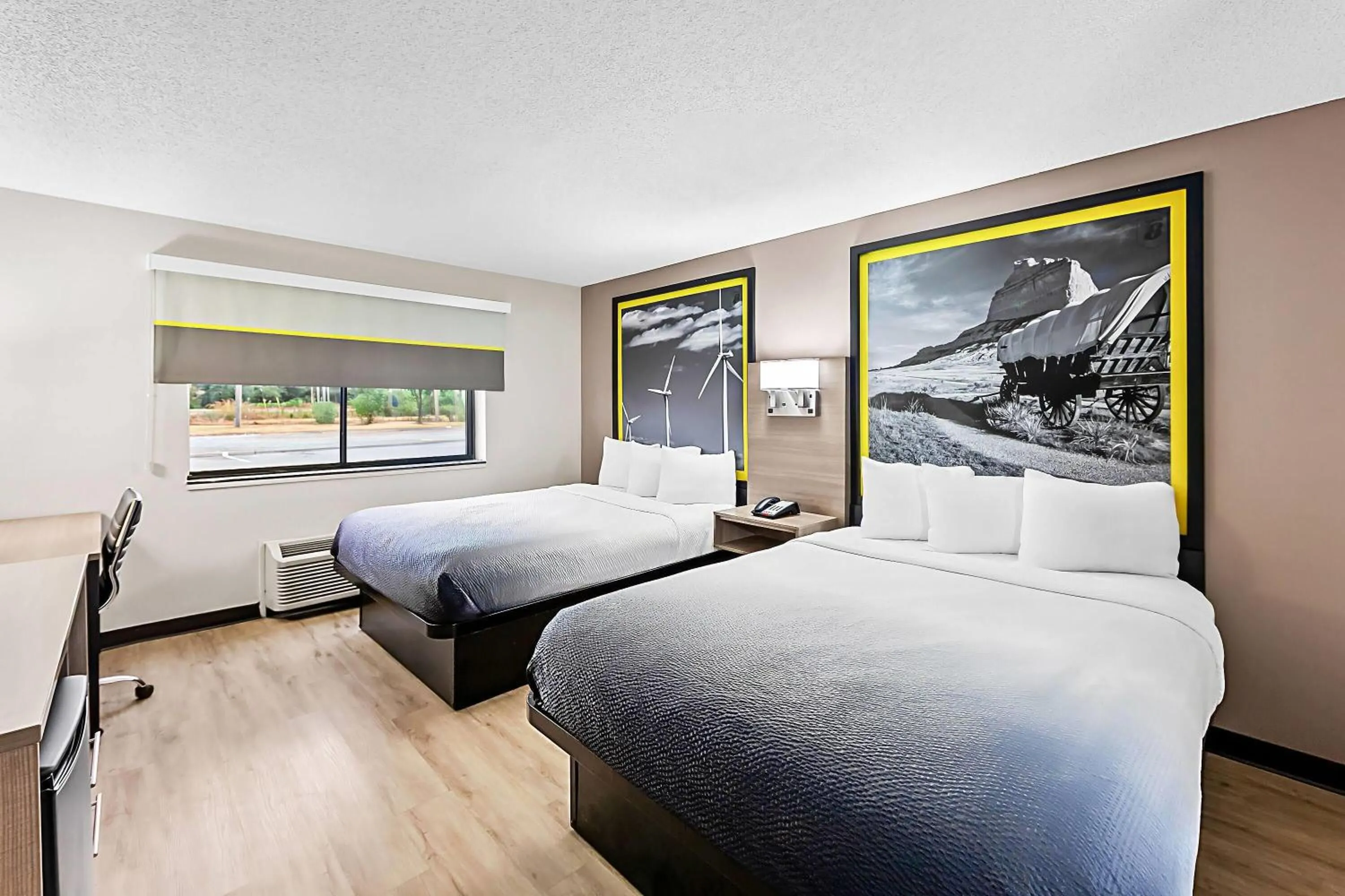 Bed in Super 8 by Wyndham Marston