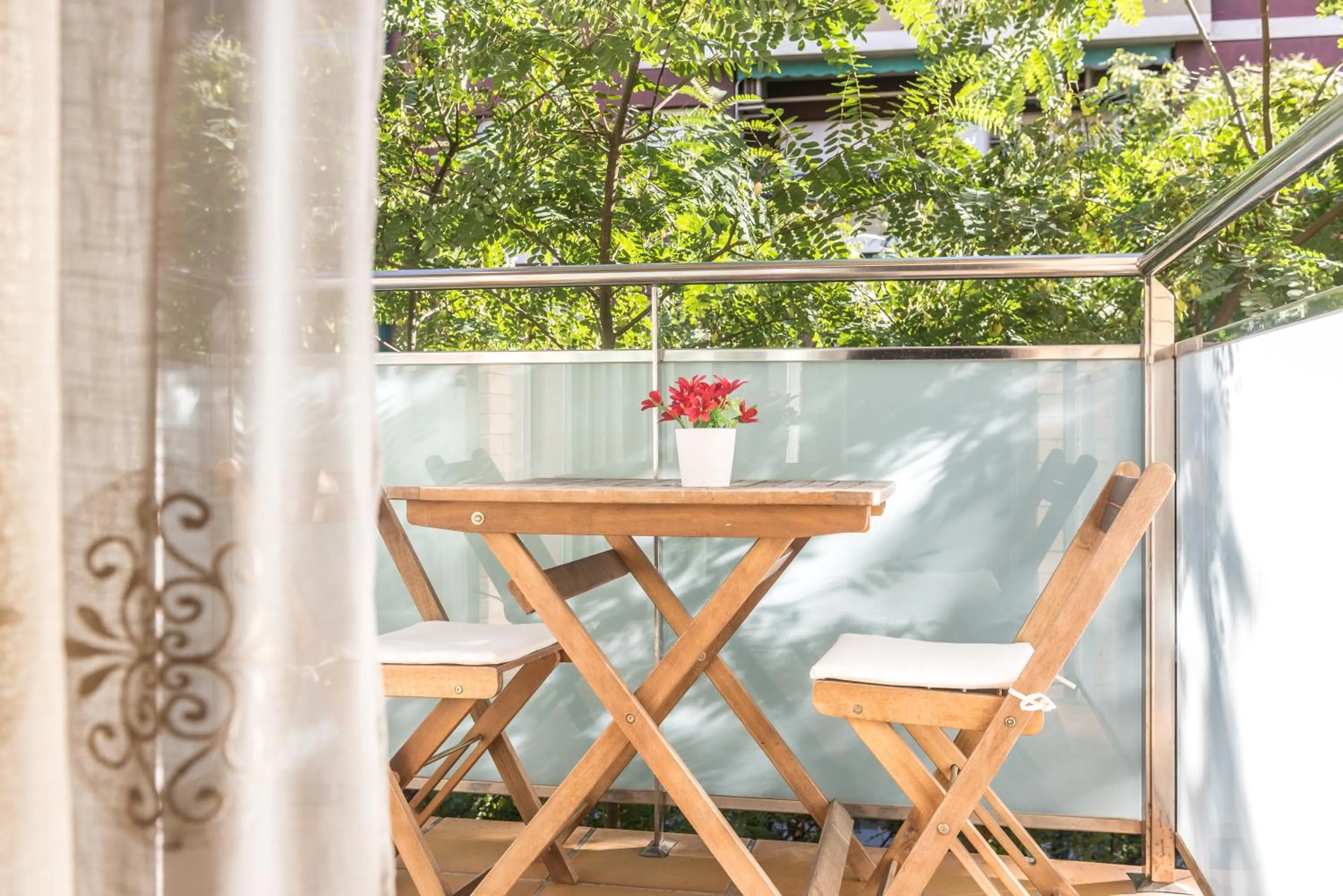 Day in Apartamentos Navas 2