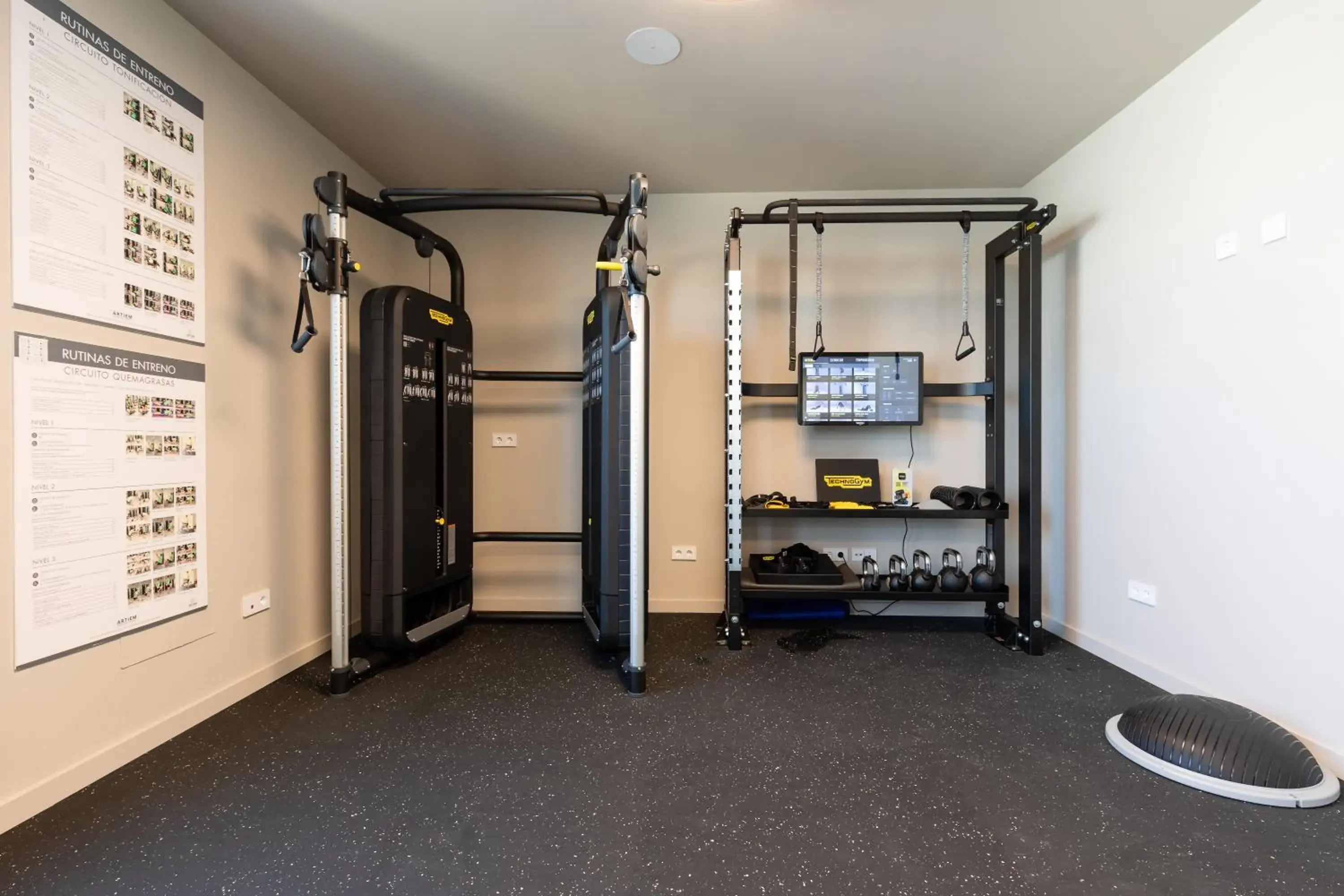 Fitness centre/facilities in ARTIEM Capri Fitness centre/facilities in ARTIEM Capri