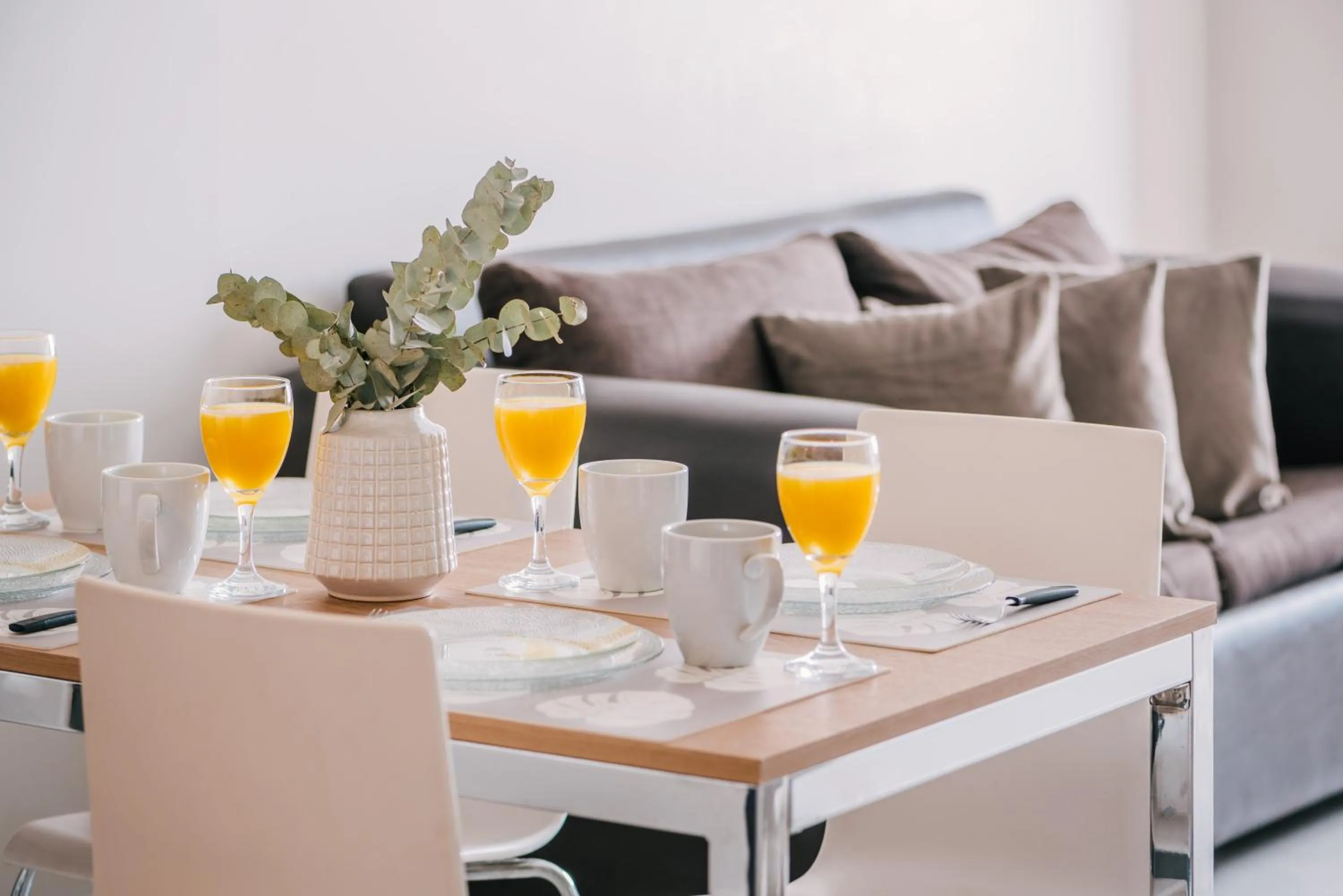 Dining area in La Vela