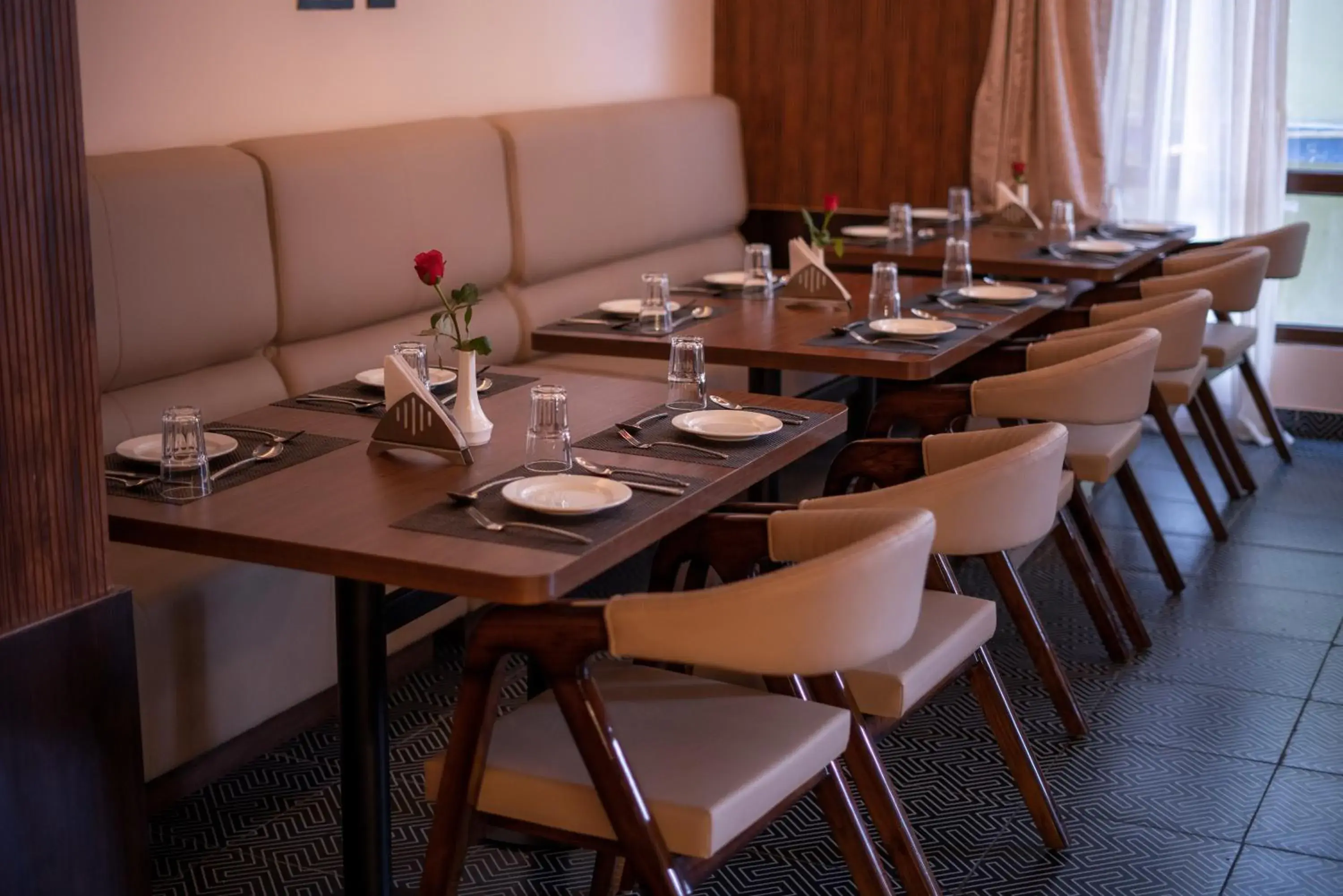 Restaurant/places to eat in Evara Hills, Gangtok Restaurant/places to eat in Evara Hills, Gangtok