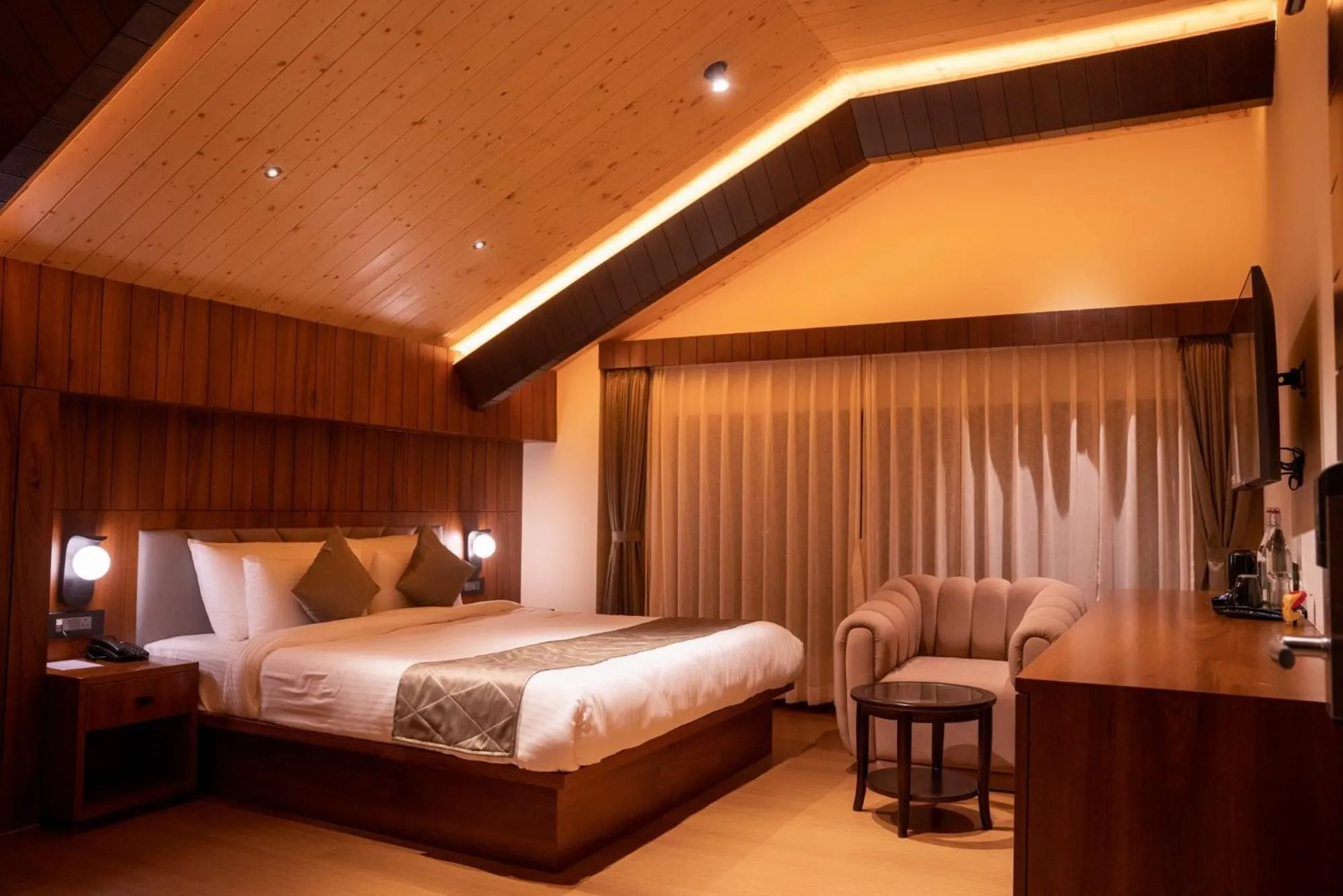 Bedroom, Bed in Evara Hills, Gangtok