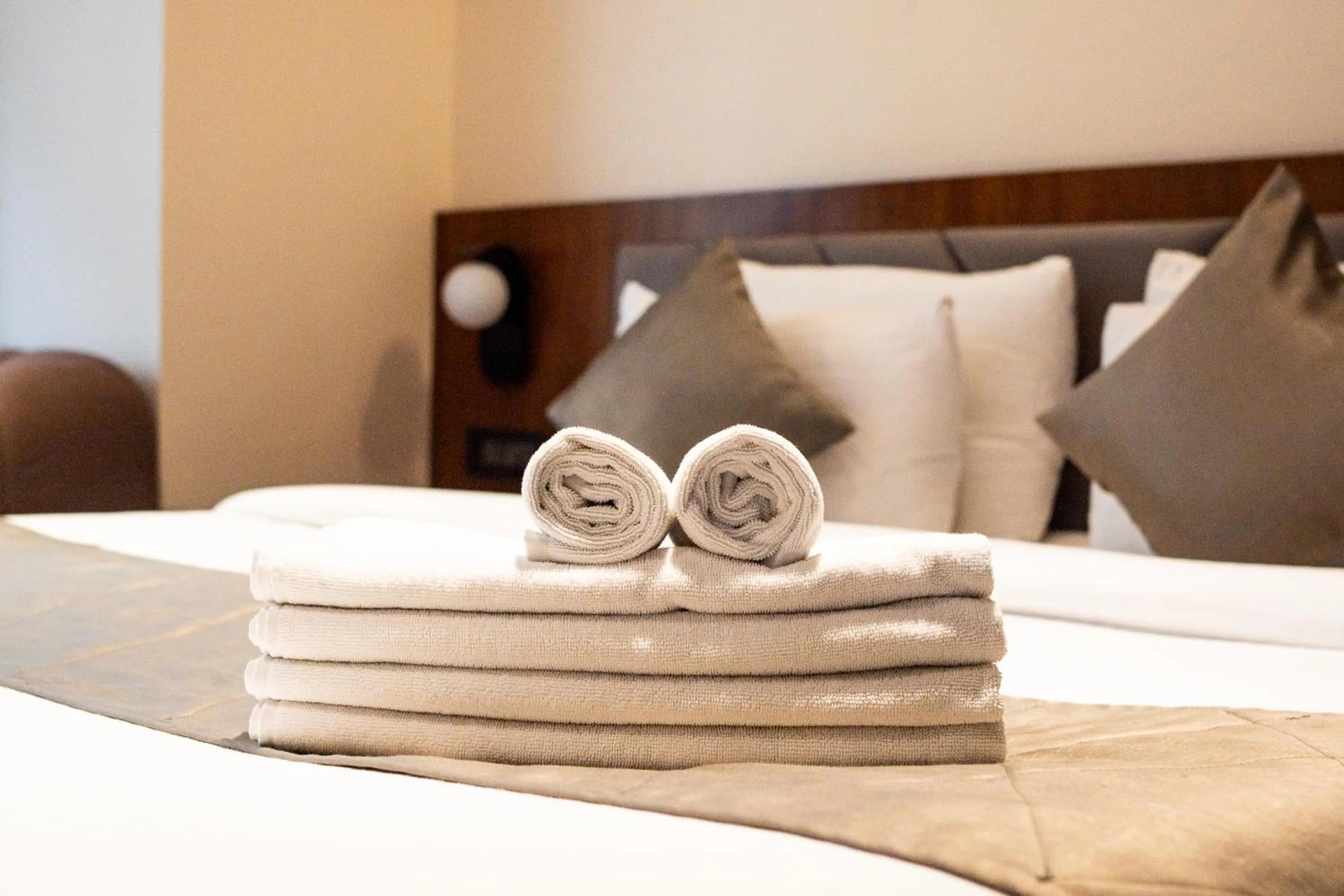 Bedroom, Bed in Evara Hills, Gangtok