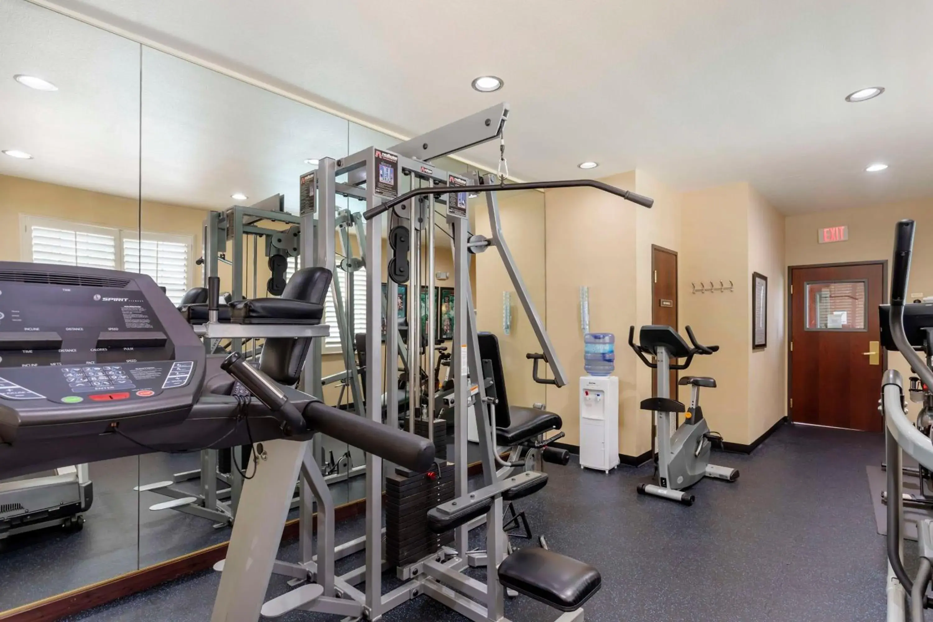 Fitness centre/facilities in Best Western Plus Crown Colony Inn & Suites Fitness centre/facilities in Best Western Plus Crown Colony Inn & Suites