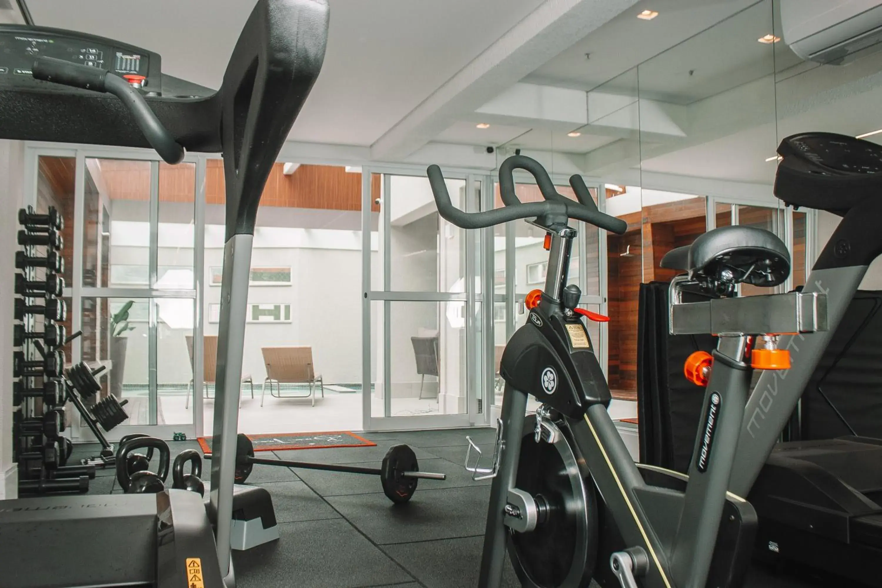 Fitness centre/facilities in Brut by Slaviero Hotéis Fitness centre/facilities in Brut by Slaviero Hotéis