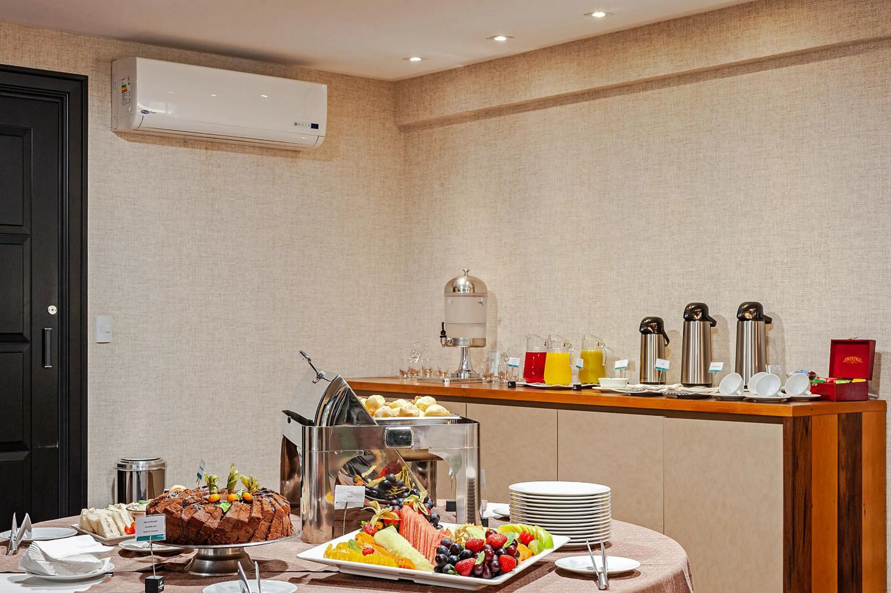 Banquet/Function facilities in Brut by Slaviero Hotéis