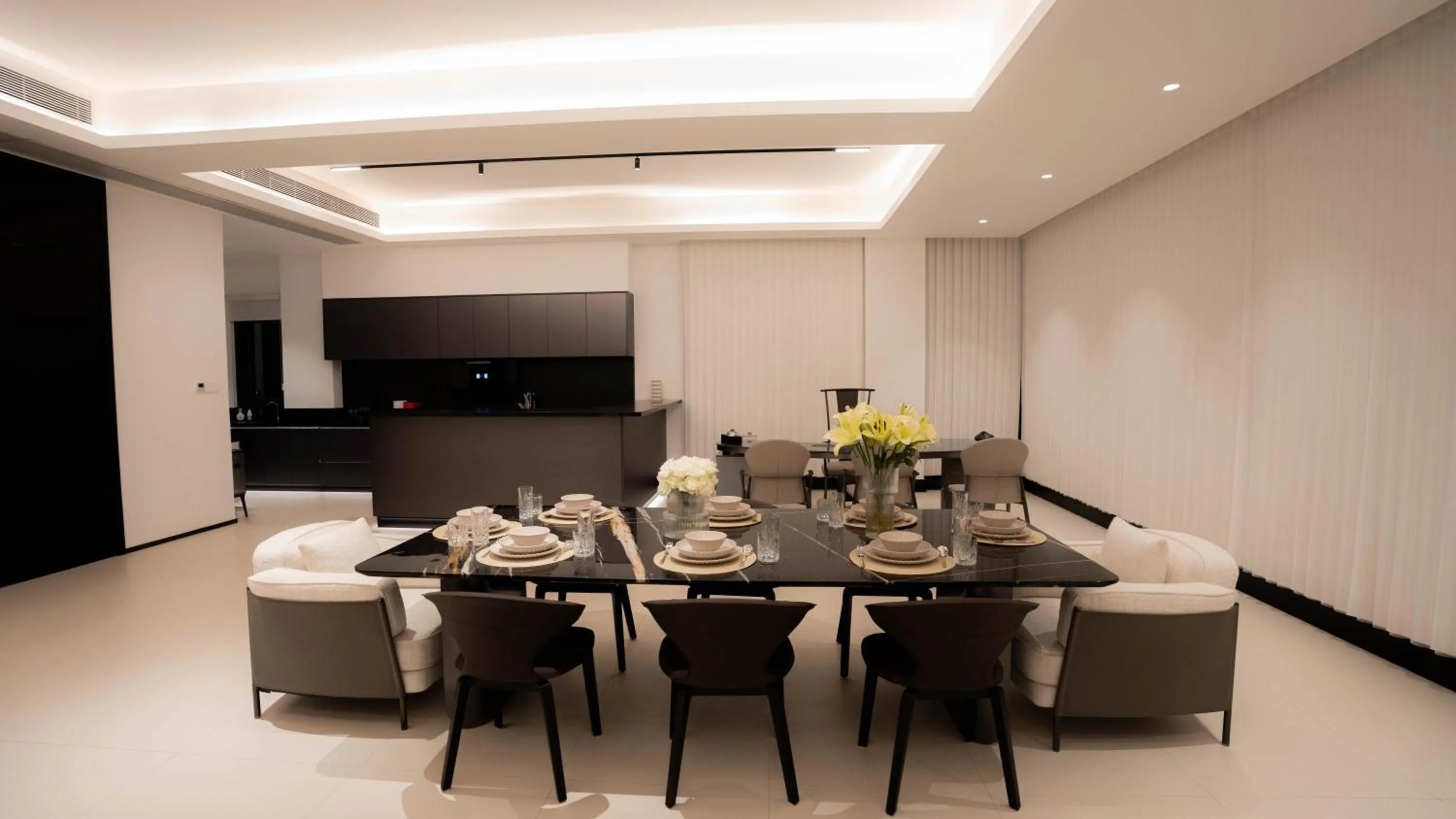 Kitchen or kitchenette in One Riviera Hotel and Residences