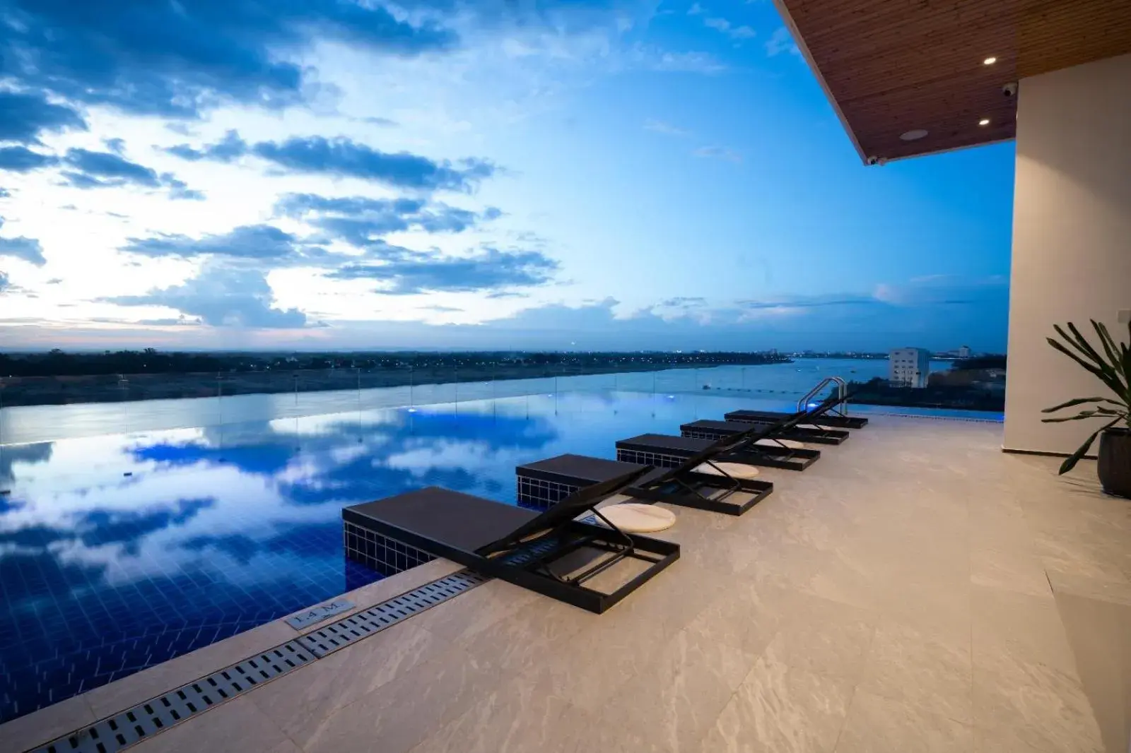 Swimming pool in One Riviera Hotel and Residences Swimming pool in One Riviera Hotel and Residences