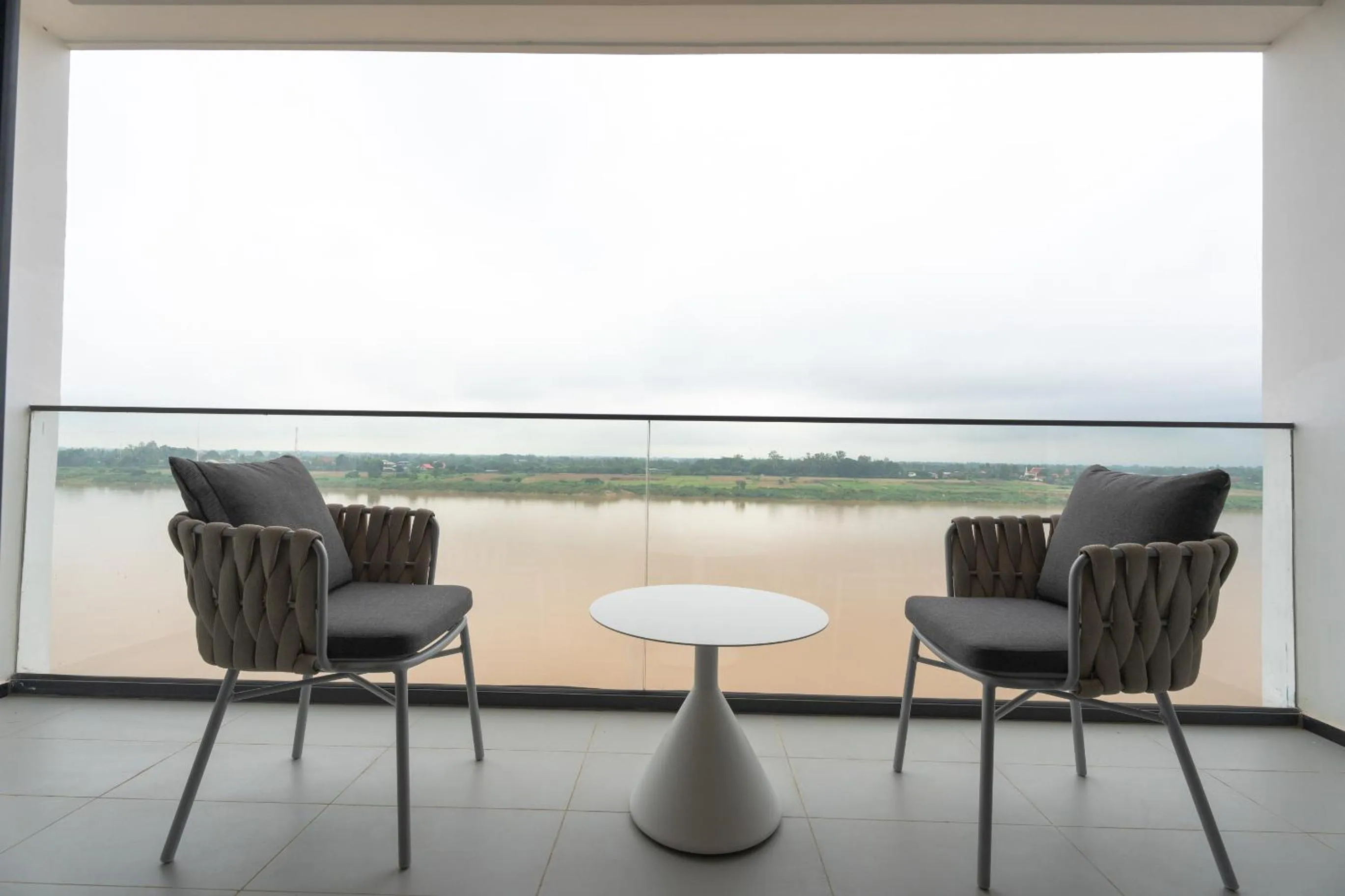Seating area in One Riviera Hotel and Residences