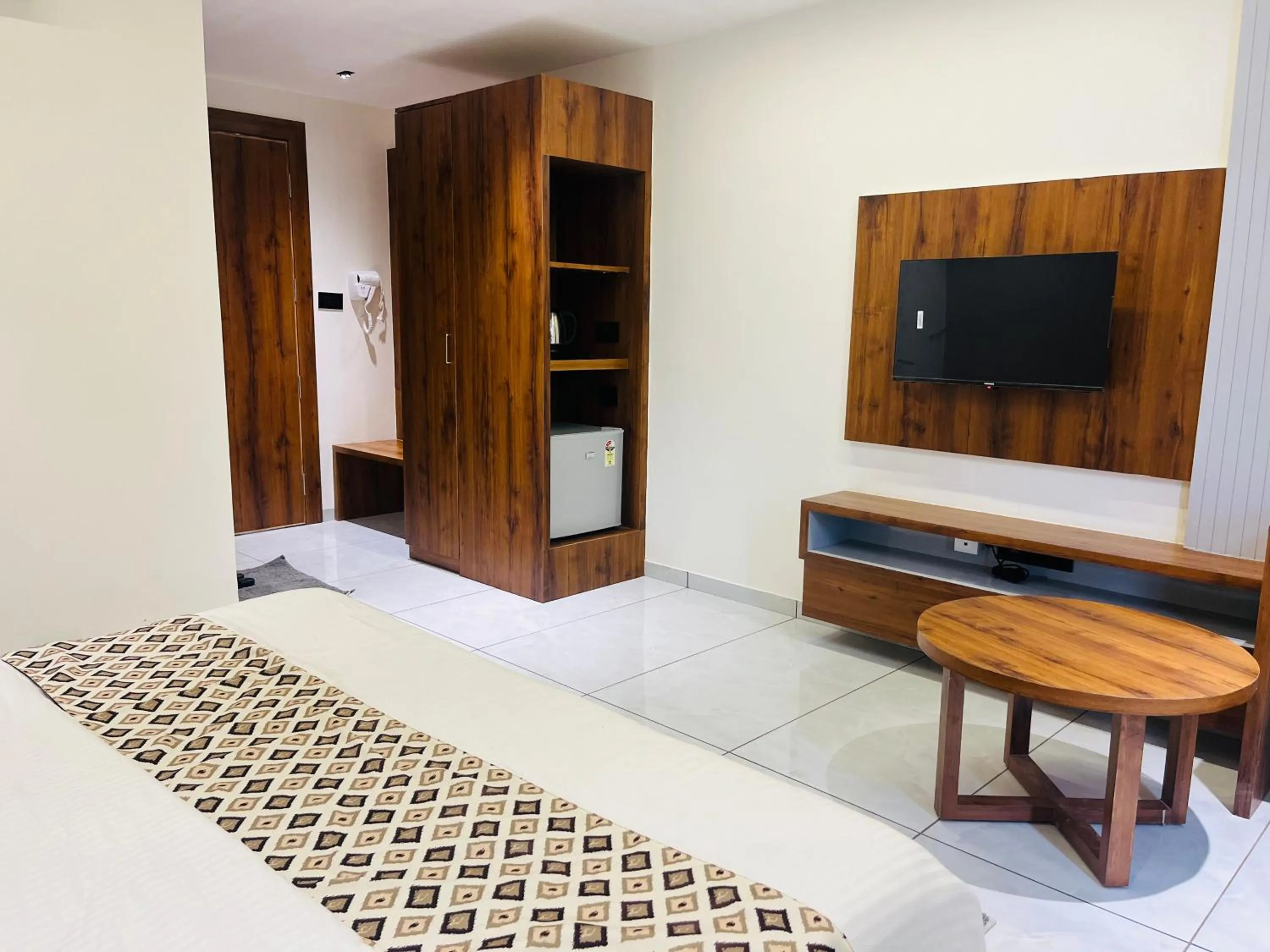 Bed in Hotel Royal Empire