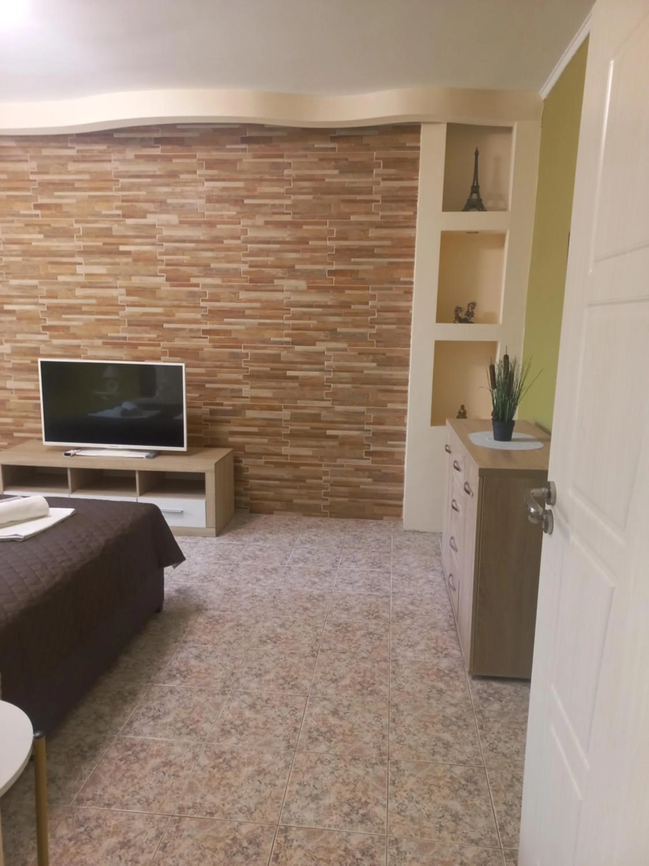 Seating area in Guest House Dani