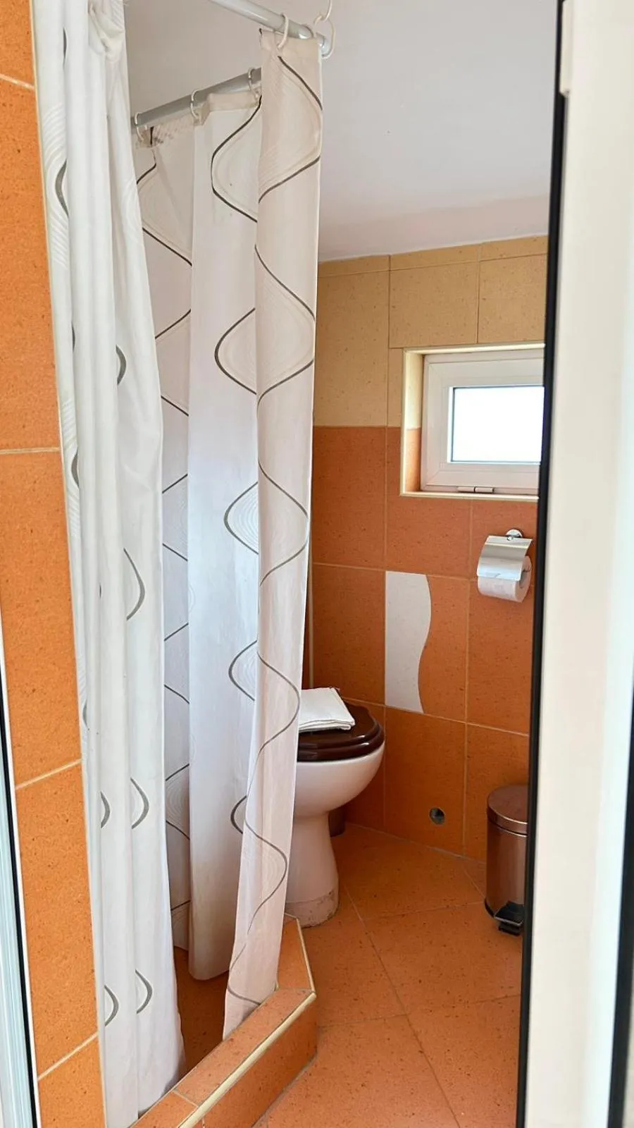 Bathroom in Guest House Dani