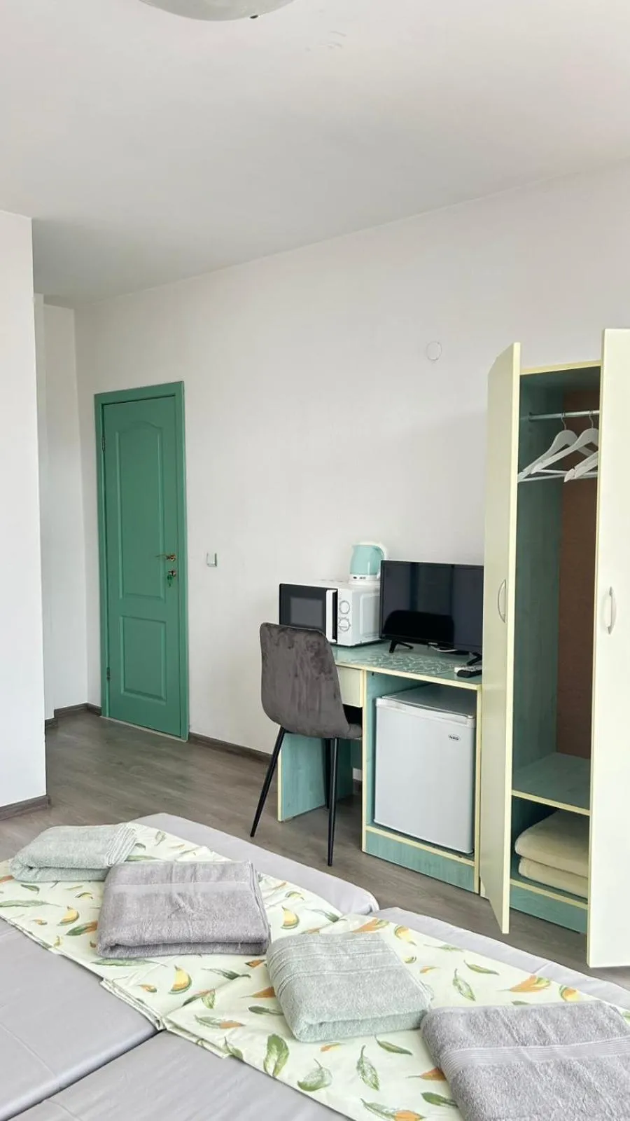 TV and multimedia in Guest House Dani