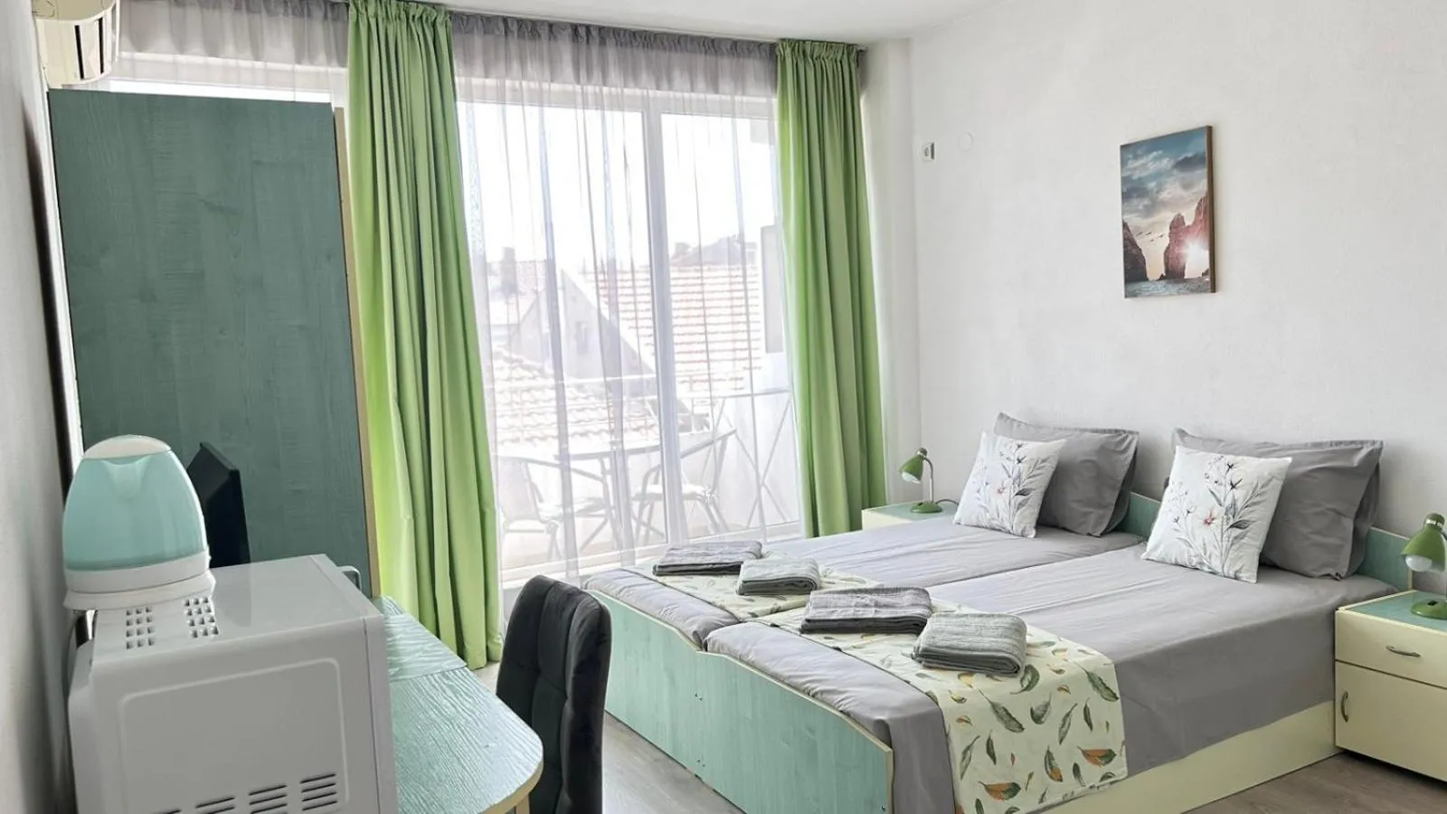 Photo of the whole room, Bed in Guest House Dani