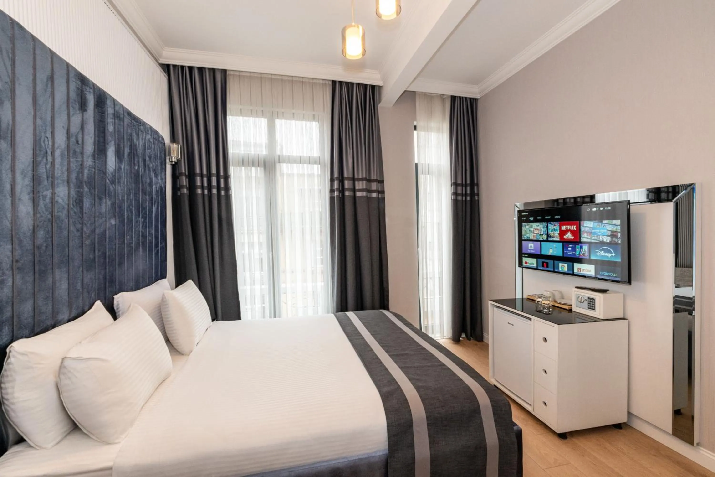 TV and multimedia, Bed in The Now Hotel