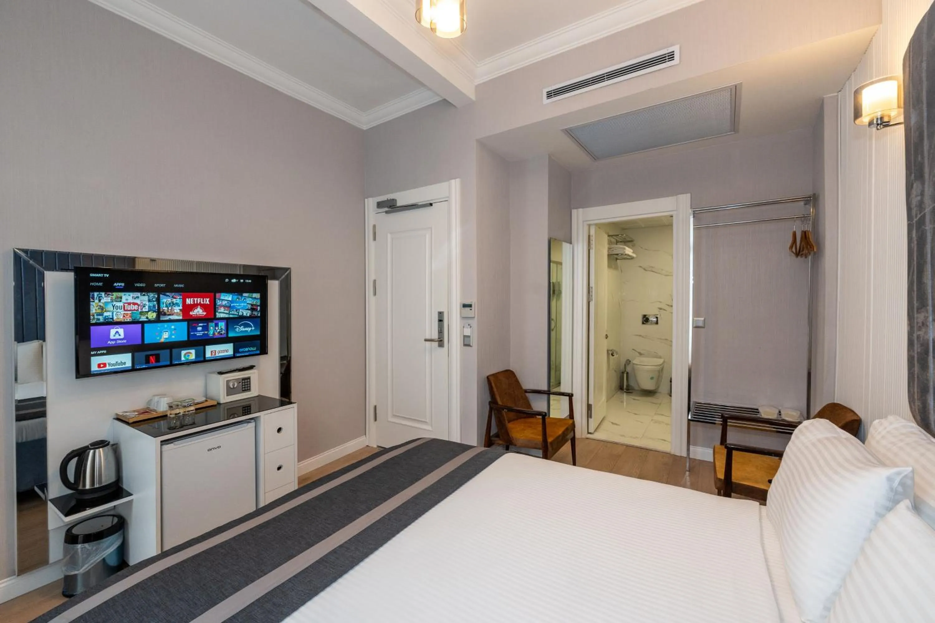 TV and multimedia, Bed in The Now Hotel