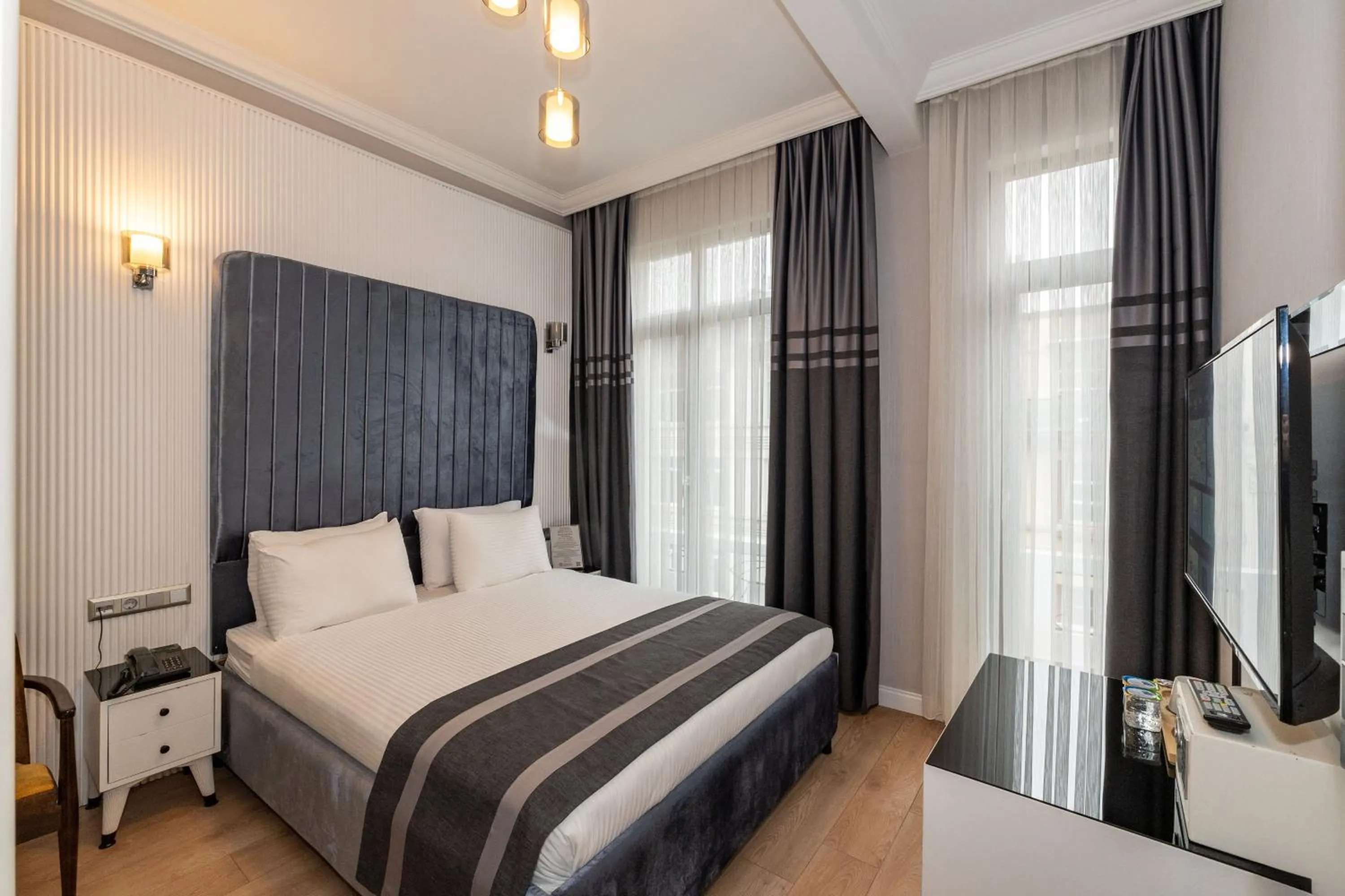 Photo of the whole room, Bed in The Now Hotel