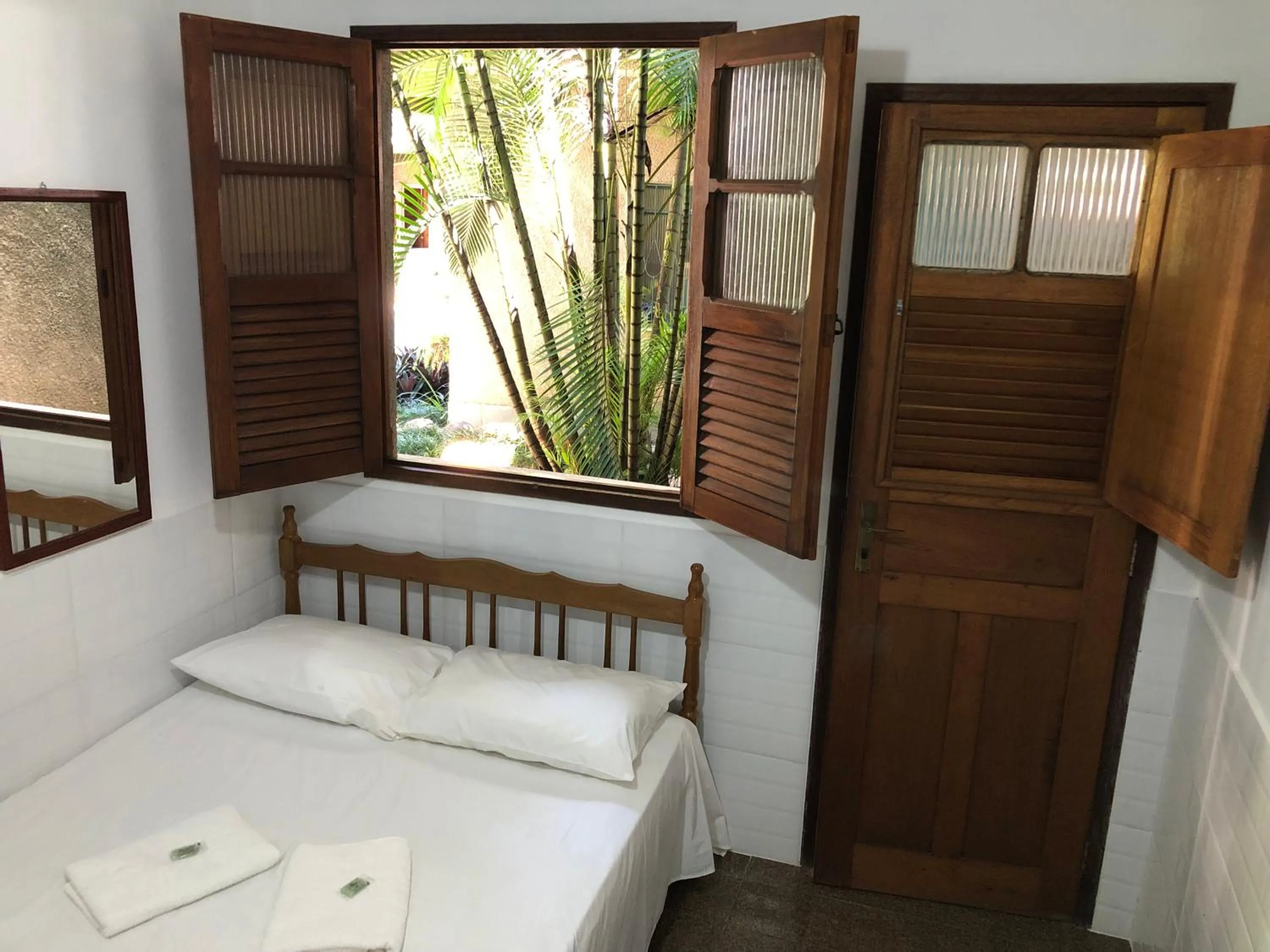 Photo of the whole room, Bed in Pousada O Meu Canto