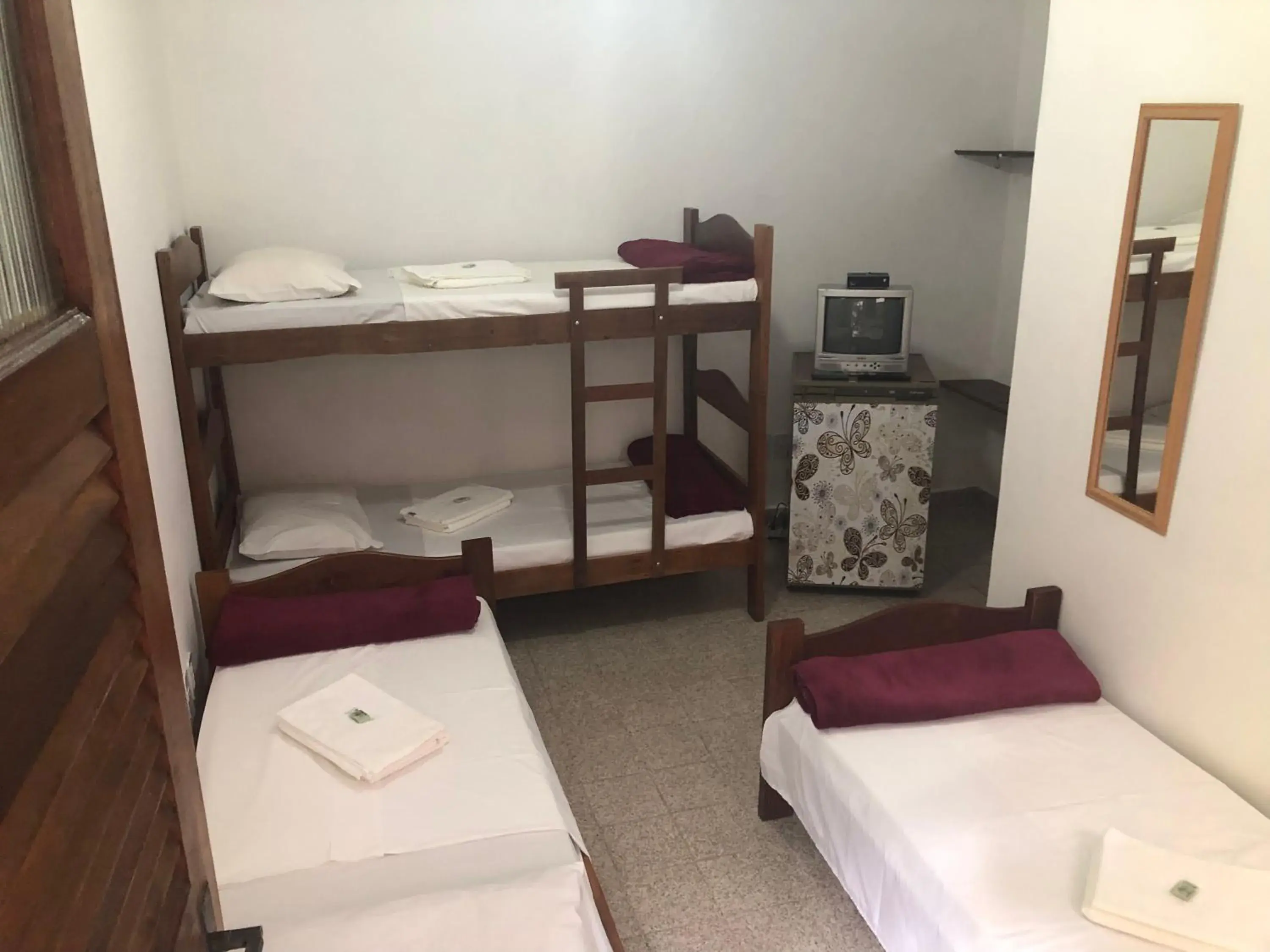 Standard Quadruple Room in Pousada O Meu Canto Standard Quadruple Room in Pousada O Meu Canto