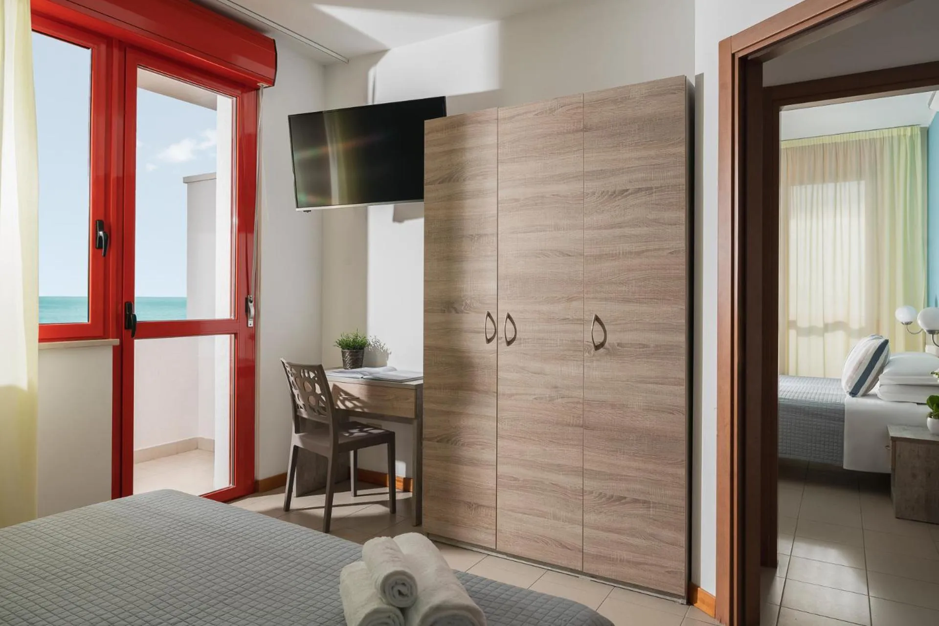 TV and multimedia, Bed in Hotel Club La Villa