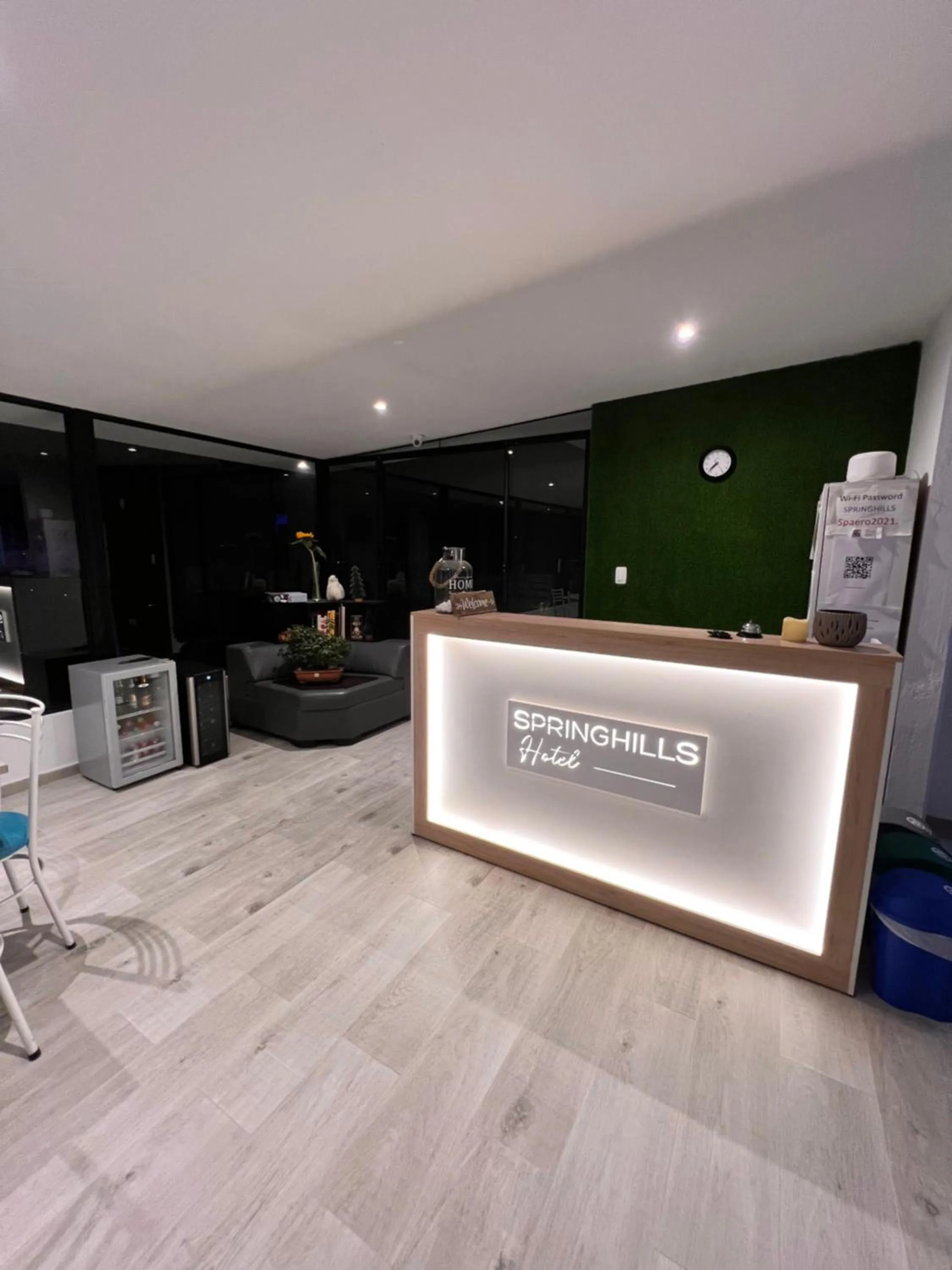 Lobby or reception in Springhills Quito Airport