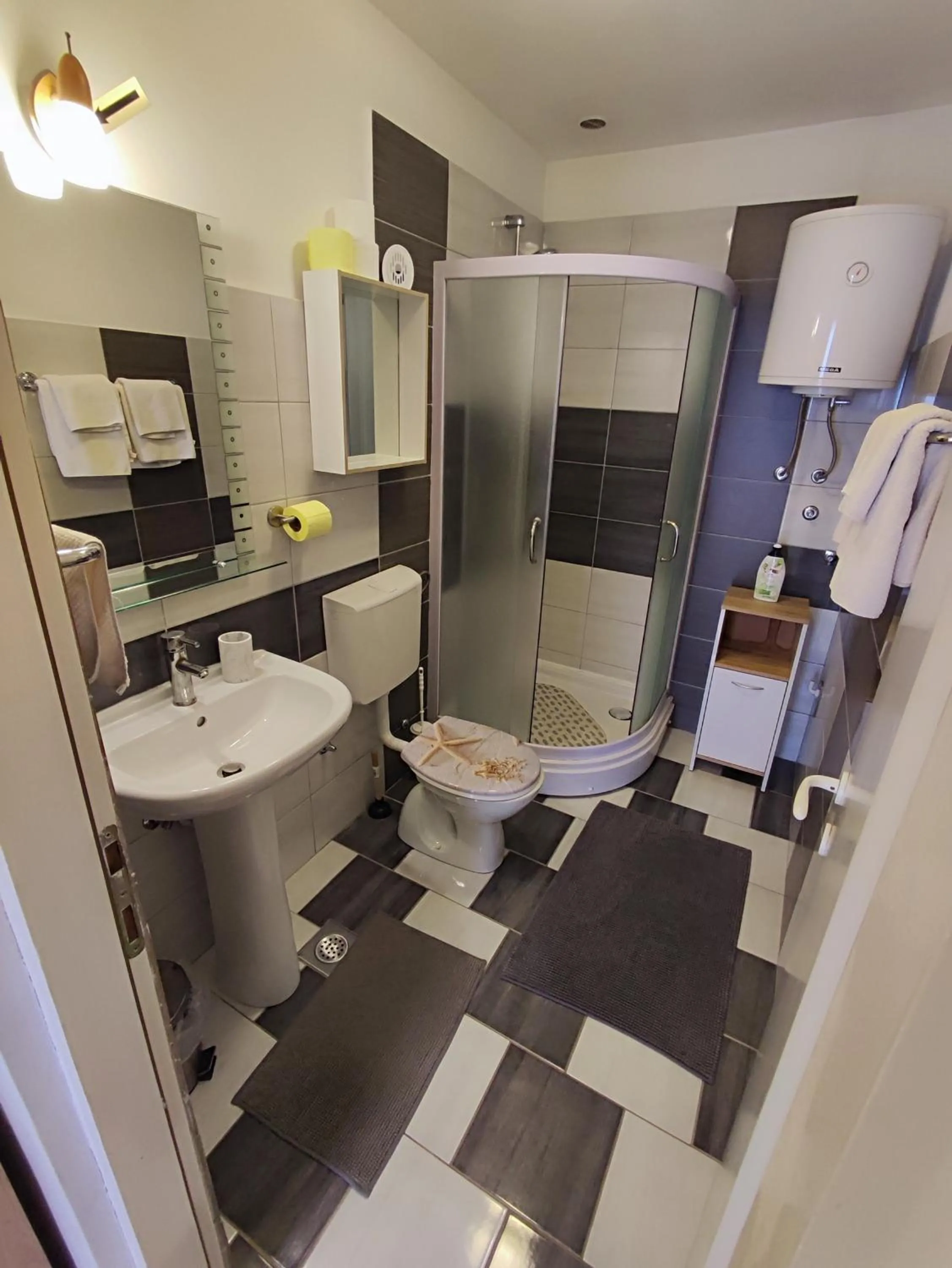 Bathroom in Apartments Andria Zadar