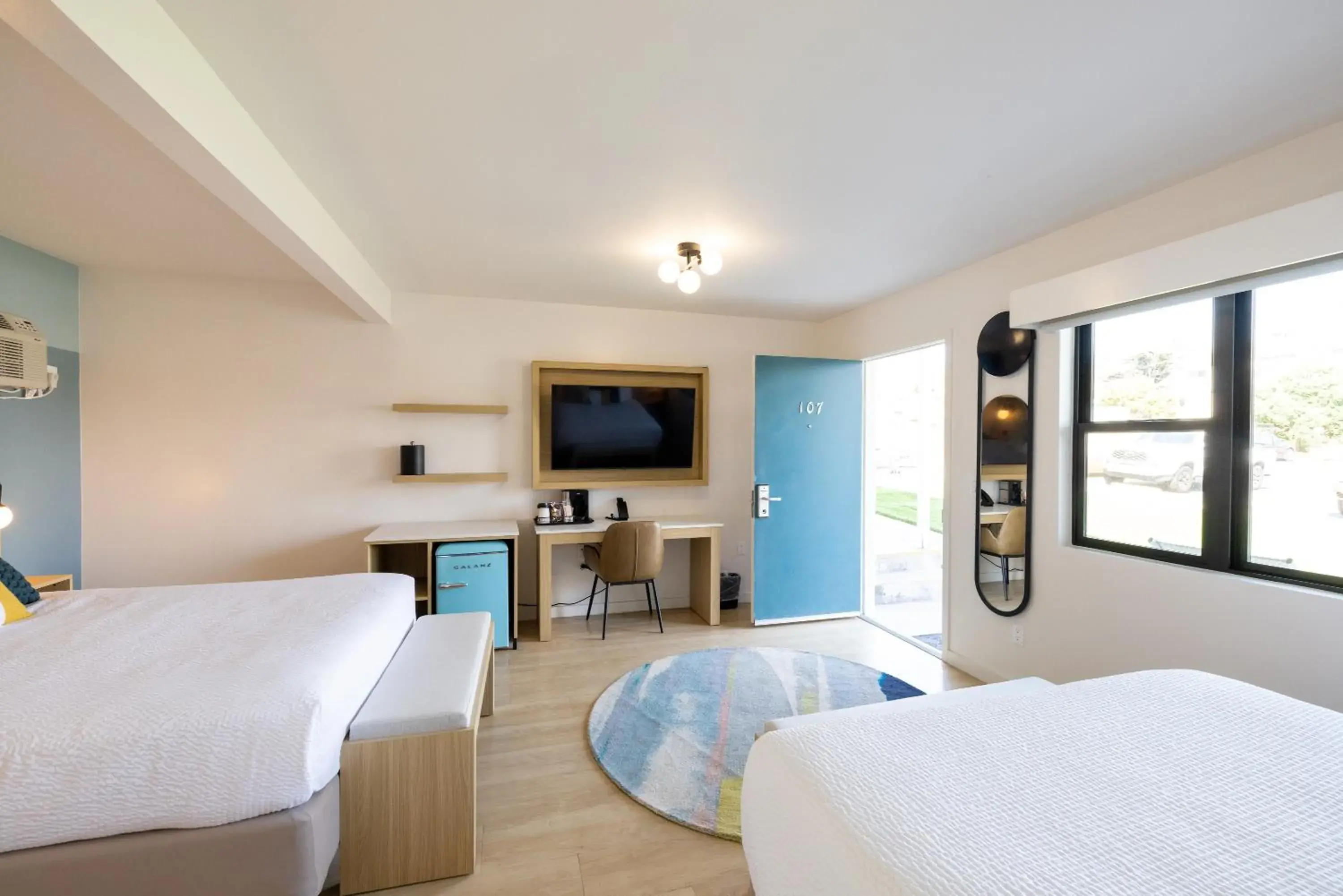 Bedroom, Bed in Tides Oceanview Inn and Cottages Bedroom, Bed in Tides Oceanview Inn and Cottages