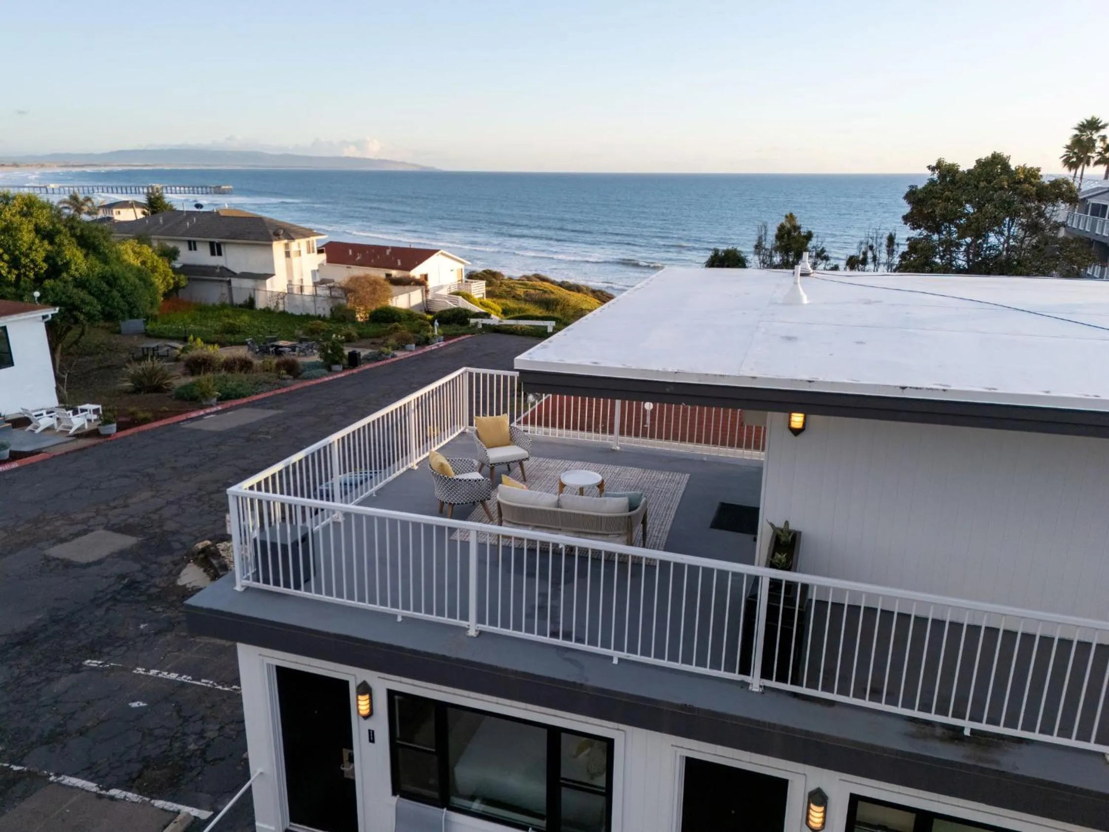 Patio in Tides Oceanview Inn and Cottages
