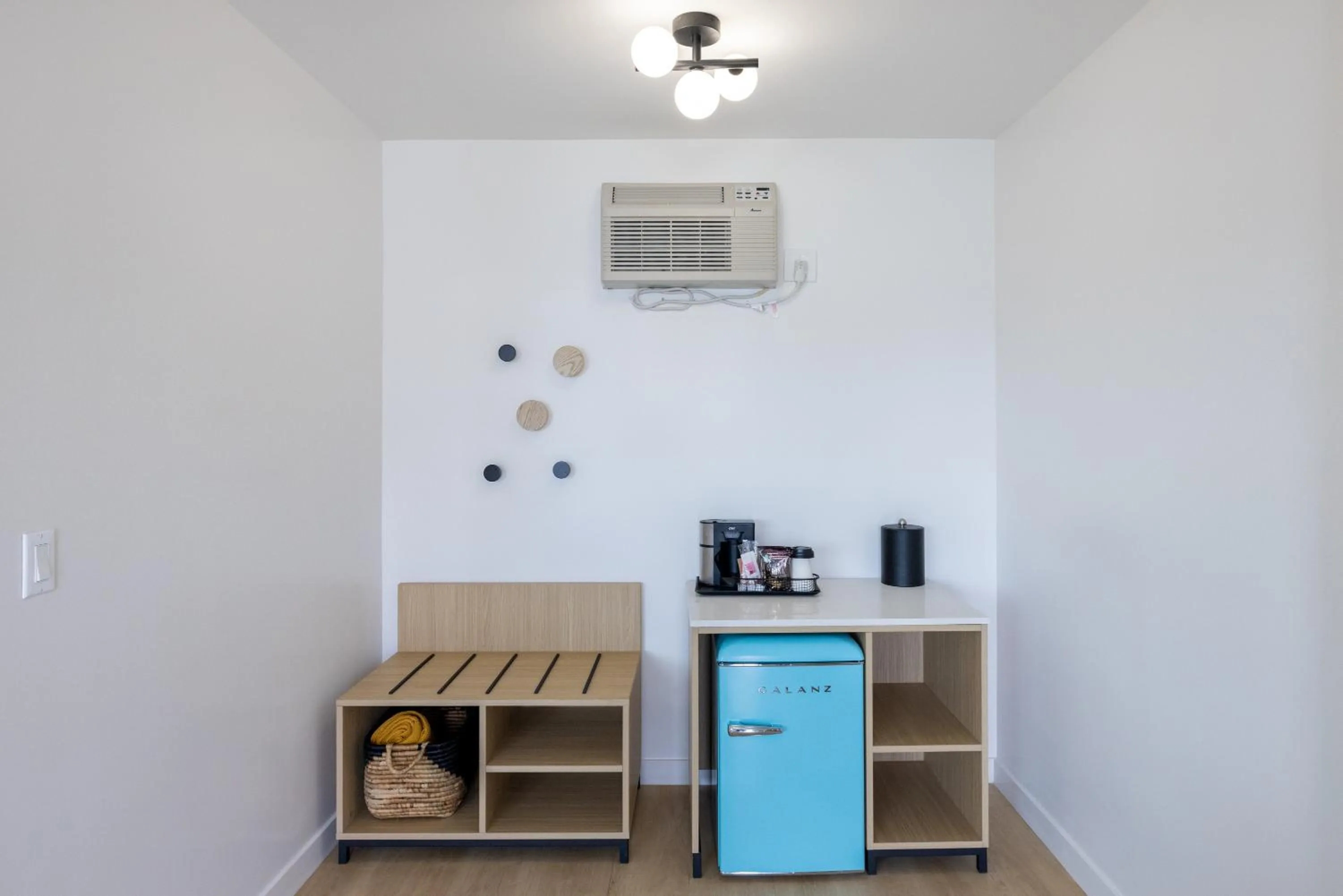 air conditioner in Tides Oceanview Inn and Cottages