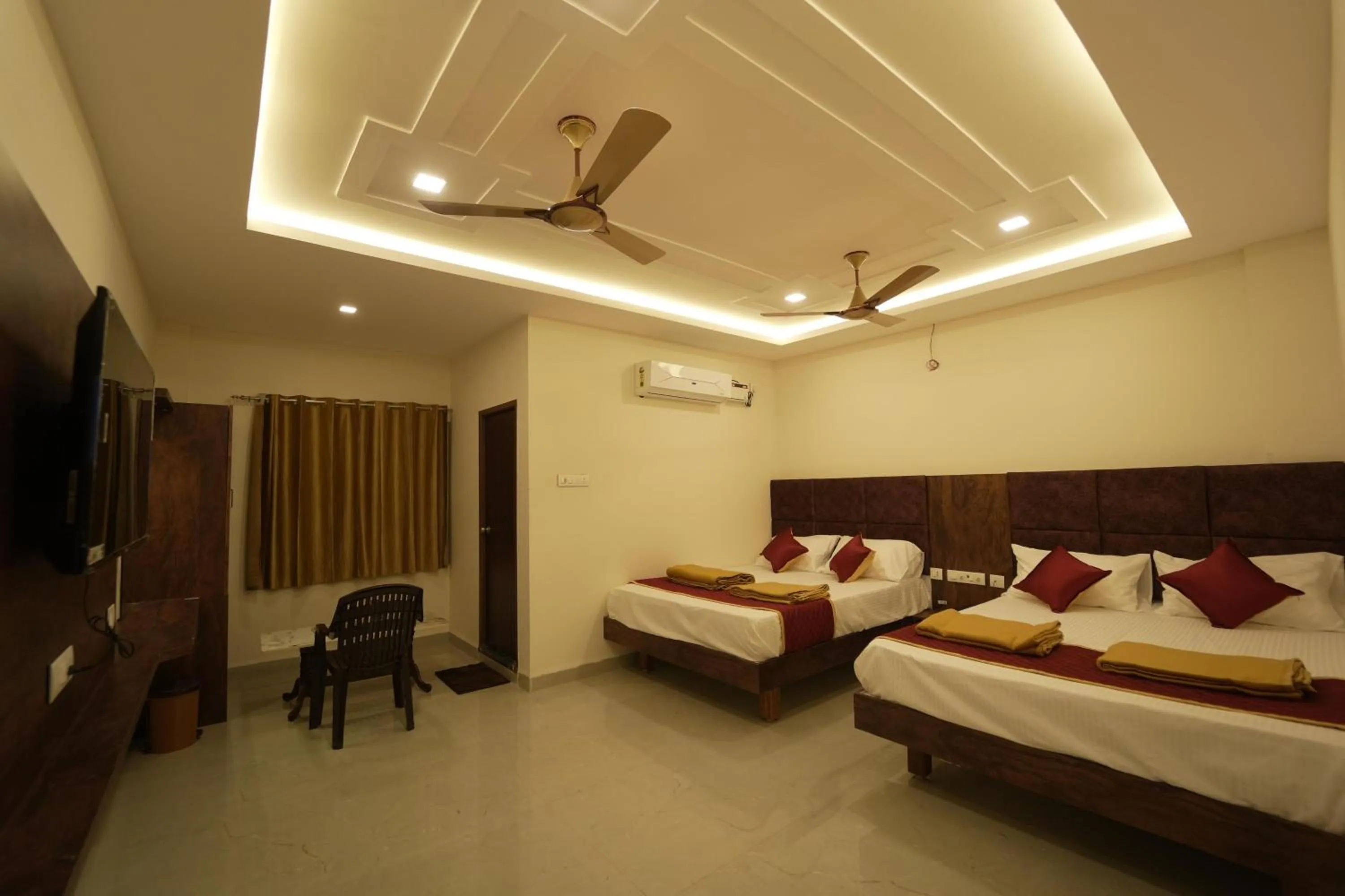 Property building, Bed in Arudra Residency
