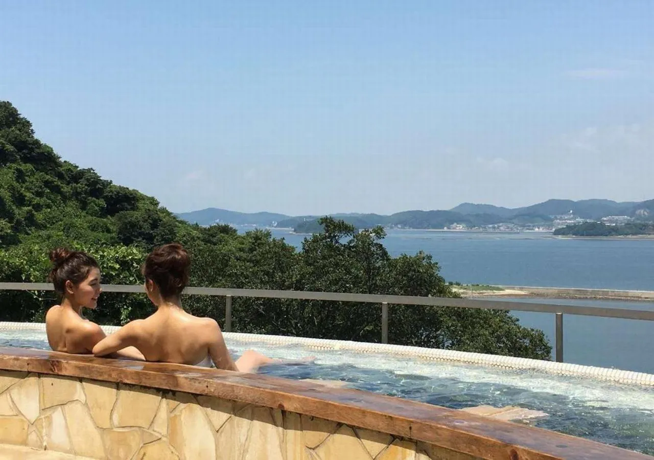 Hot Spring Bath in Wano Resort Hazu