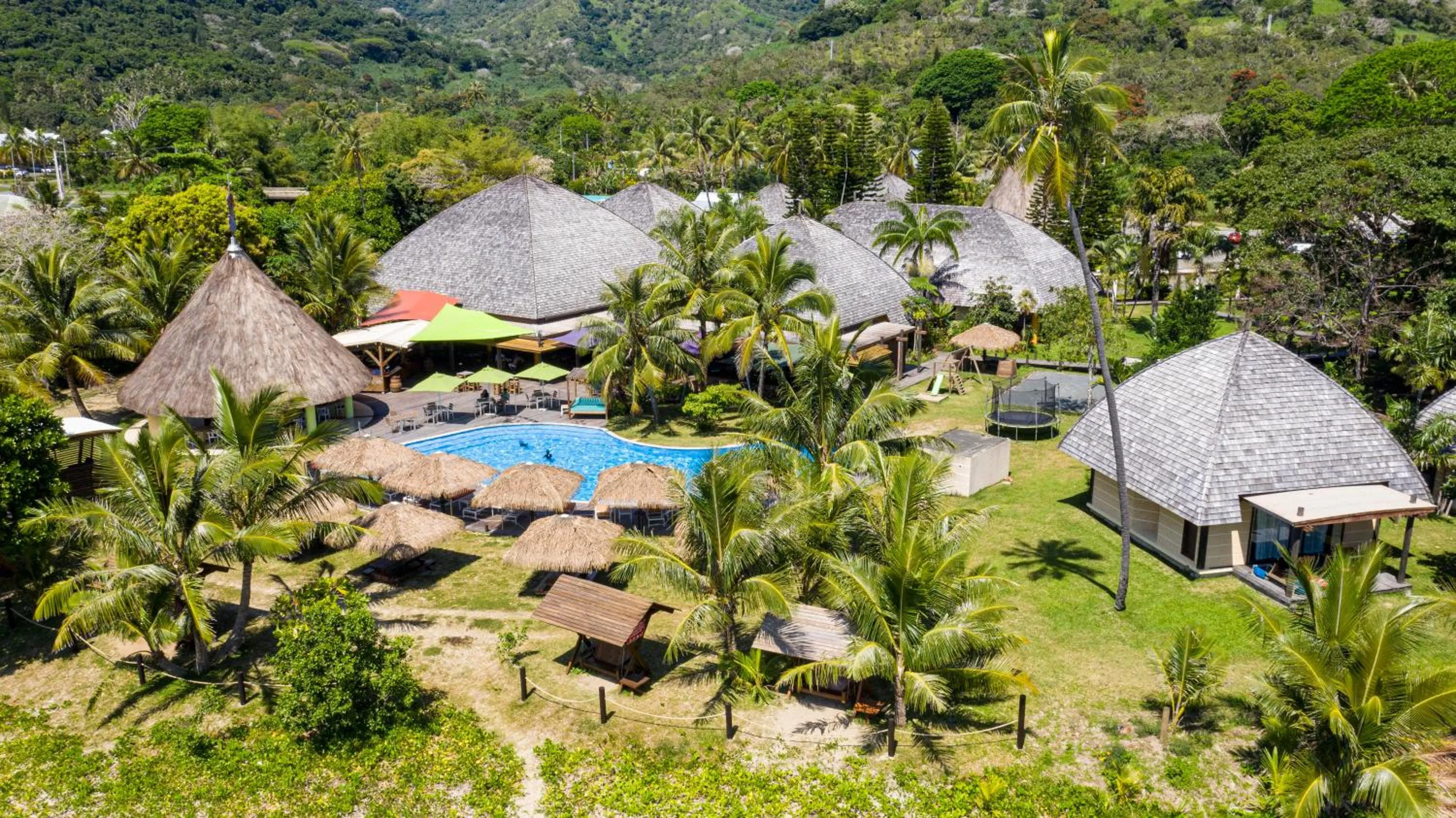 Swimming pool in Hotel Tieti