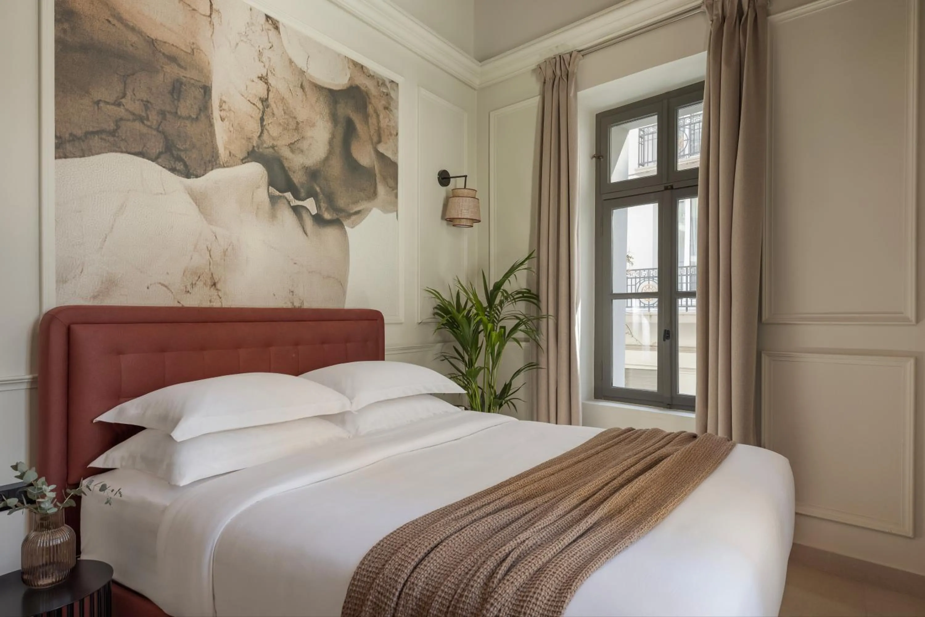 Deluxe Double Room in Airy Athens Suites