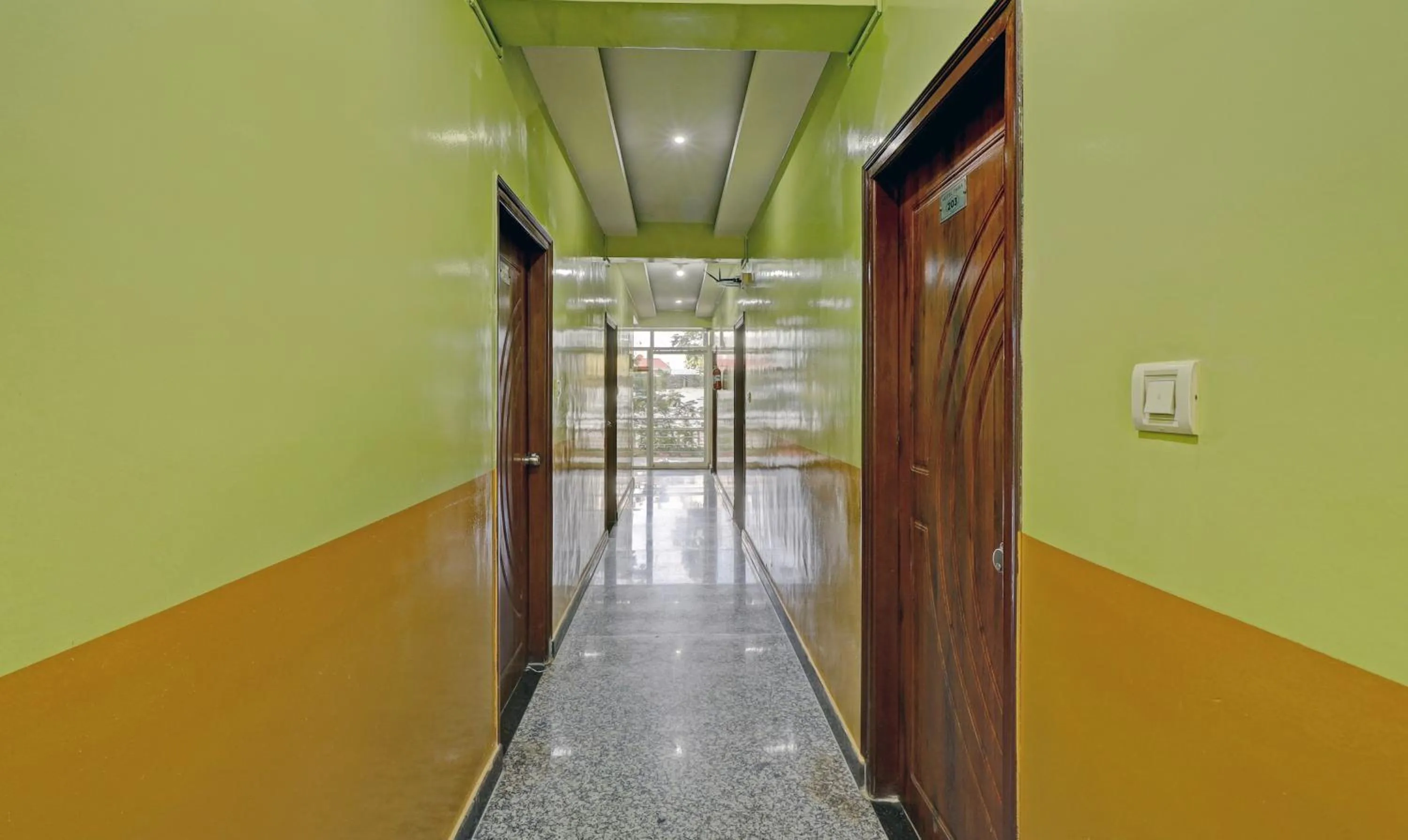 Lobby or reception in Via Palm Emirates - Koramangala, Nexus Mall