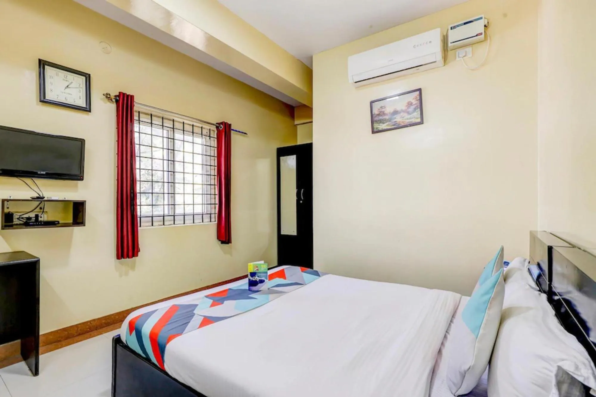 Bed in Via Palm Emirates - Koramangala, Nexus Mall