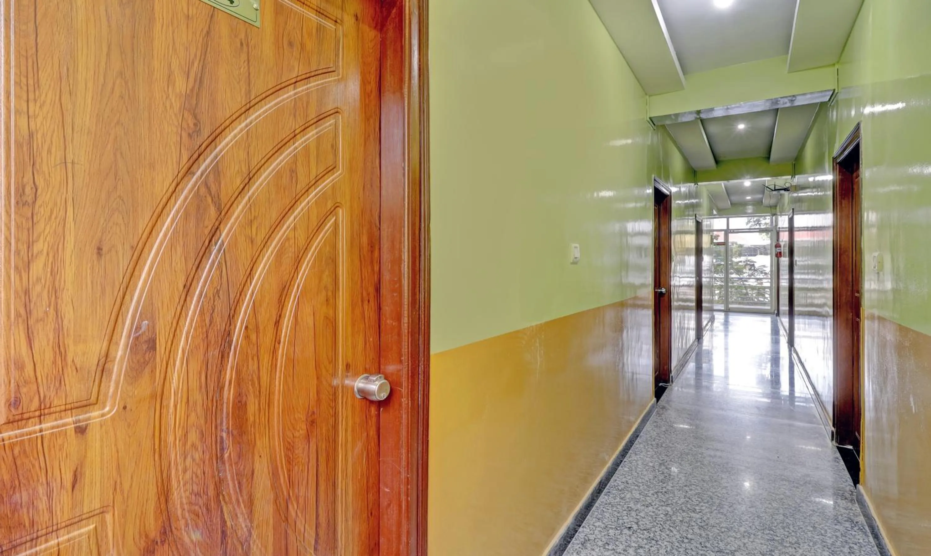 Lobby or reception in Via Palm Emirates - Koramangala, Nexus Mall