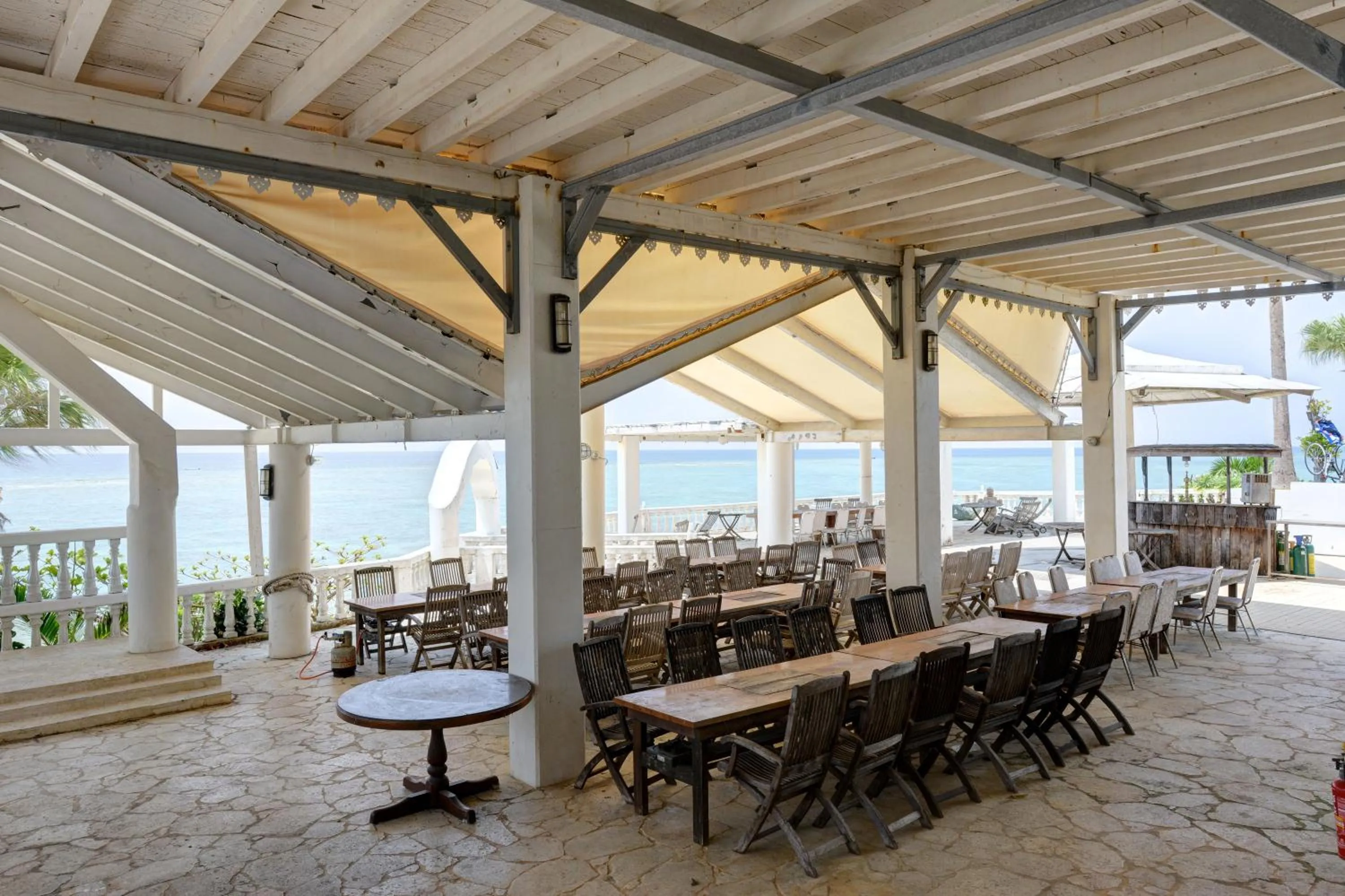 Beach Resort Morimar