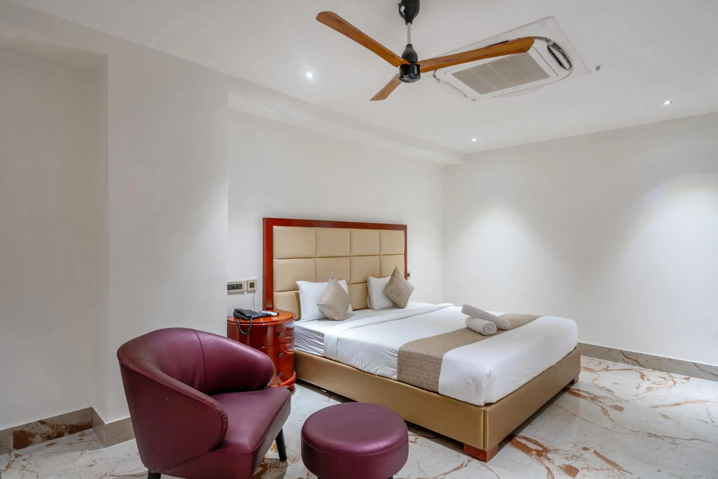 Bed in Hotel Chutneys Bed in Hotel Chutneys