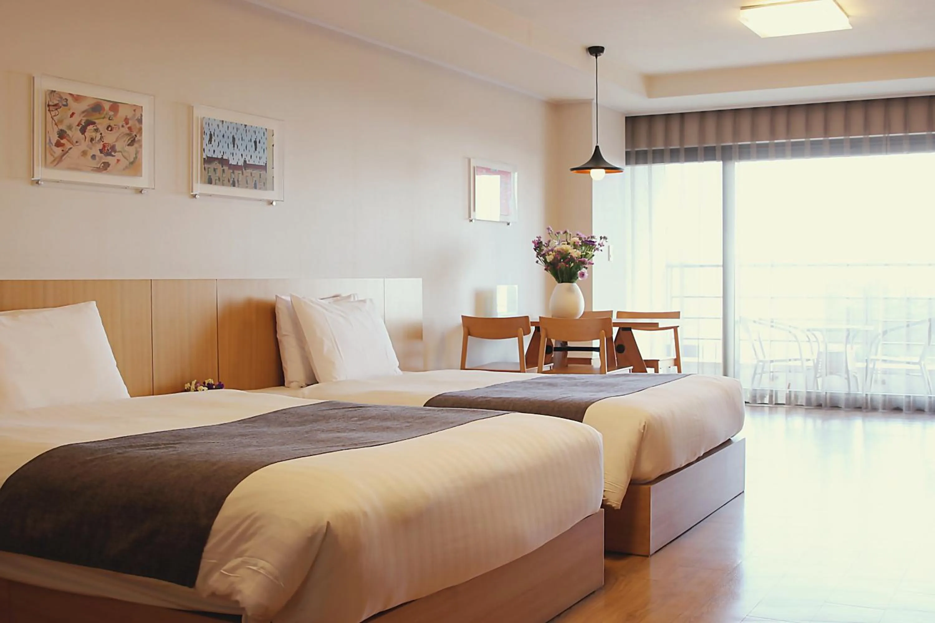 Property building, Bed in Luceville