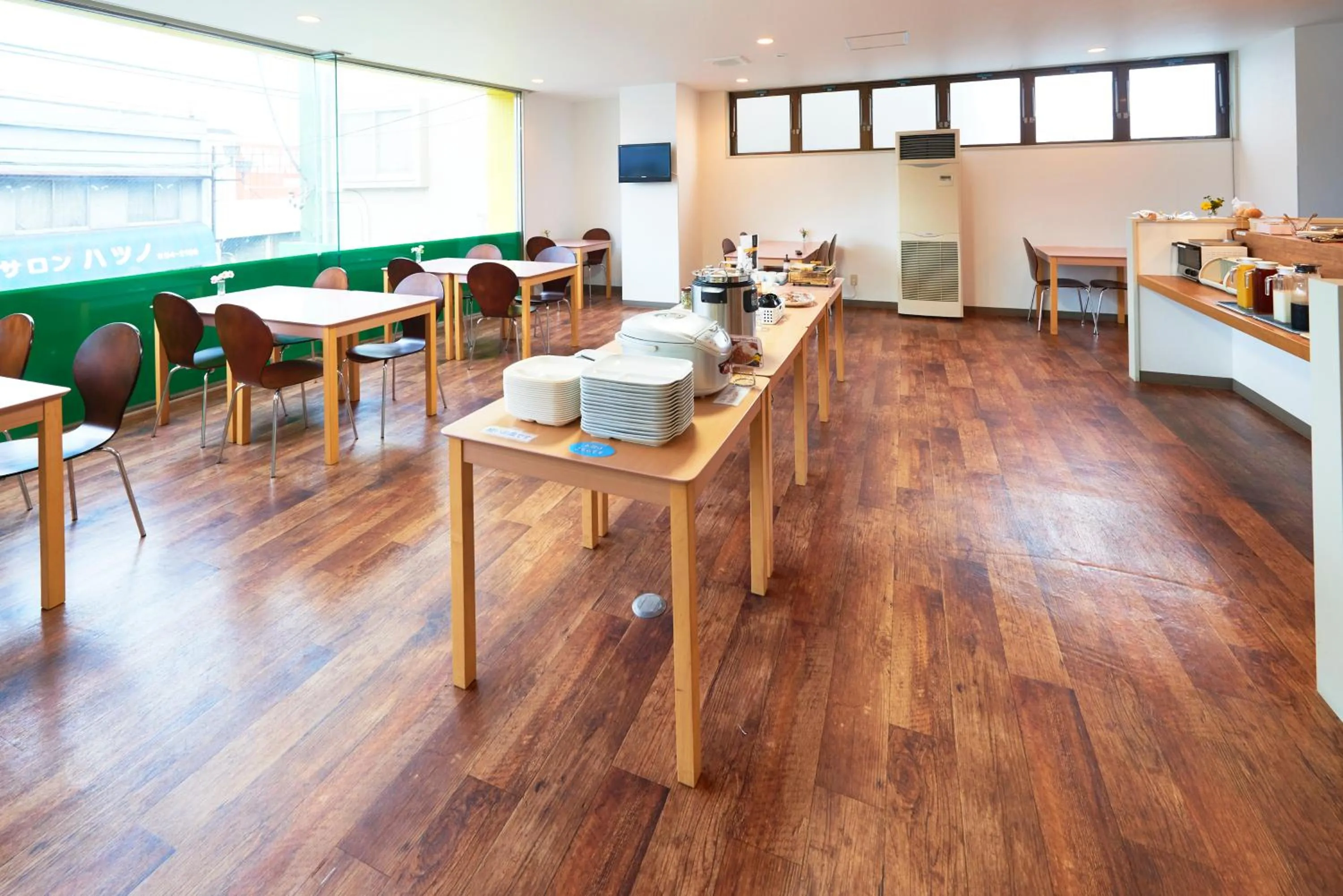 Restaurant/places to eat in Hotel Select Inn Saitama Moroyama